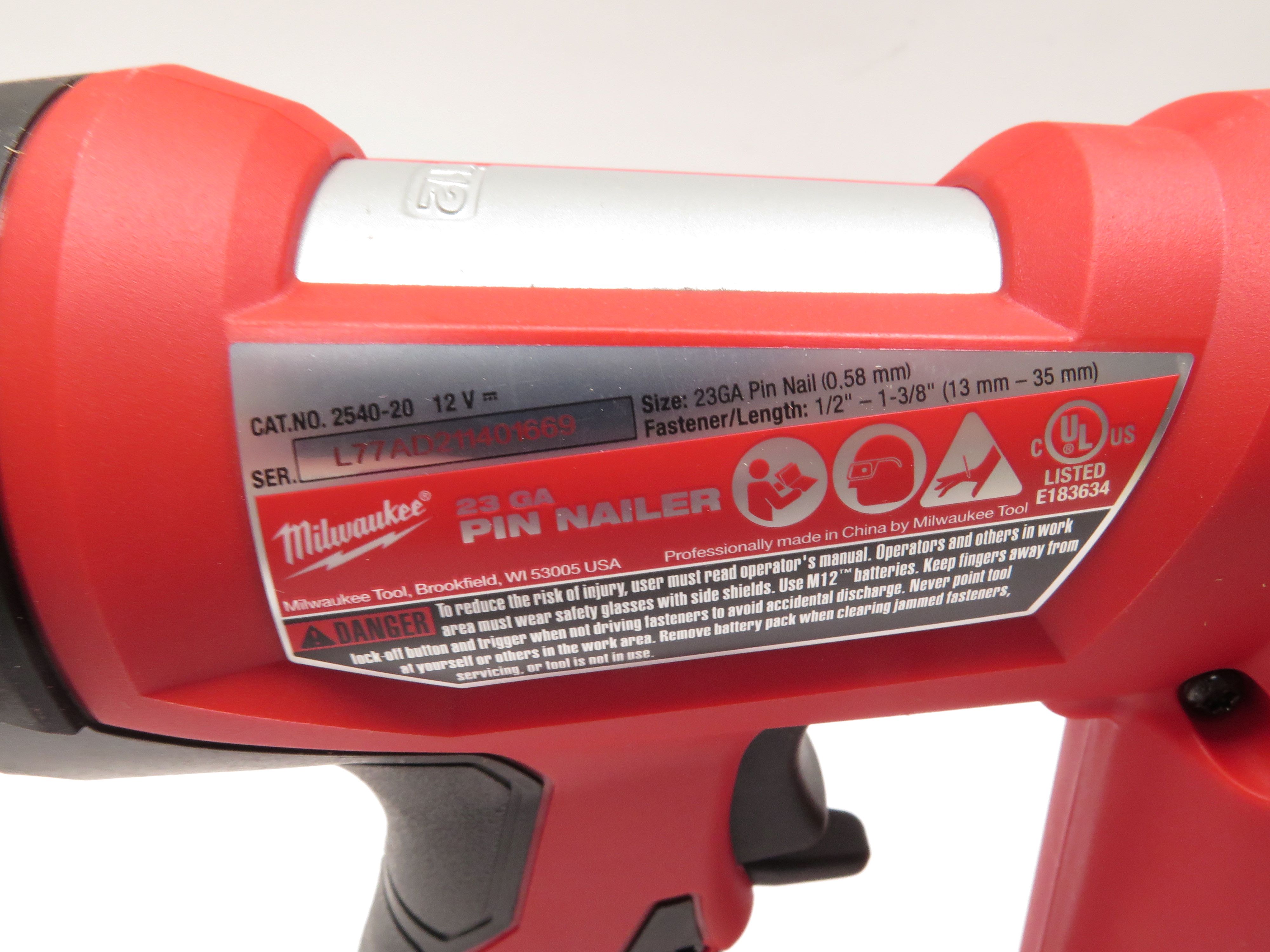 Milwaukee 2540-20 M12 12-Volt 23-Gauge Lithium-Ion Cordless Pin Nailer 5998