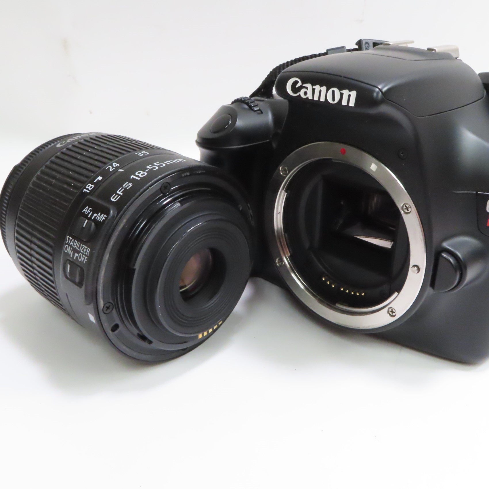 EOS1100D+レンズ 18-55mm IS II – ジャンク / 修理用 EOS1100D+レンズ 18-55mm IS II – ジャンク / 修理用 ジャンク