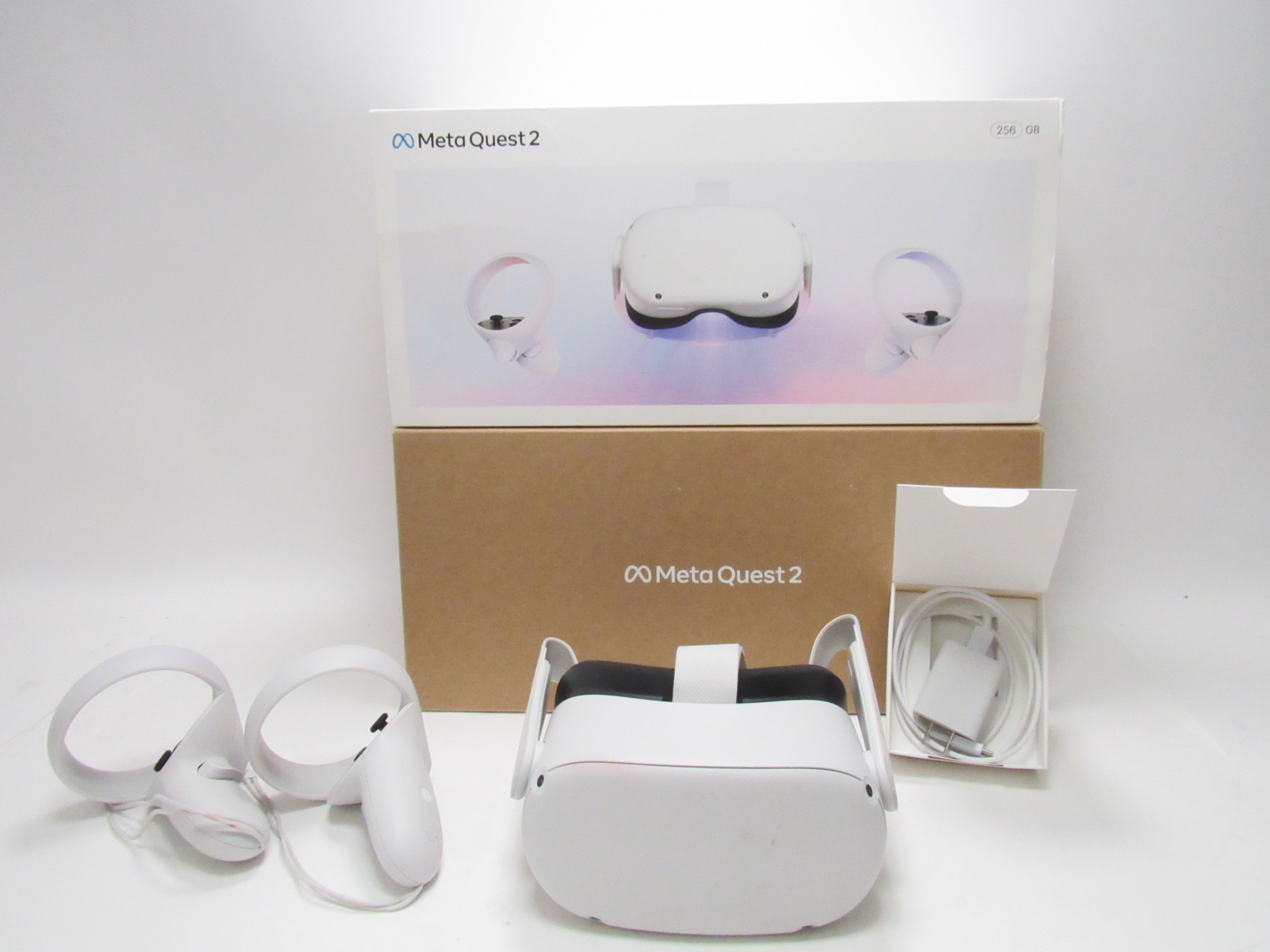 Meta Quest 2 KW49CM 256GB Virtual Reality Headset White