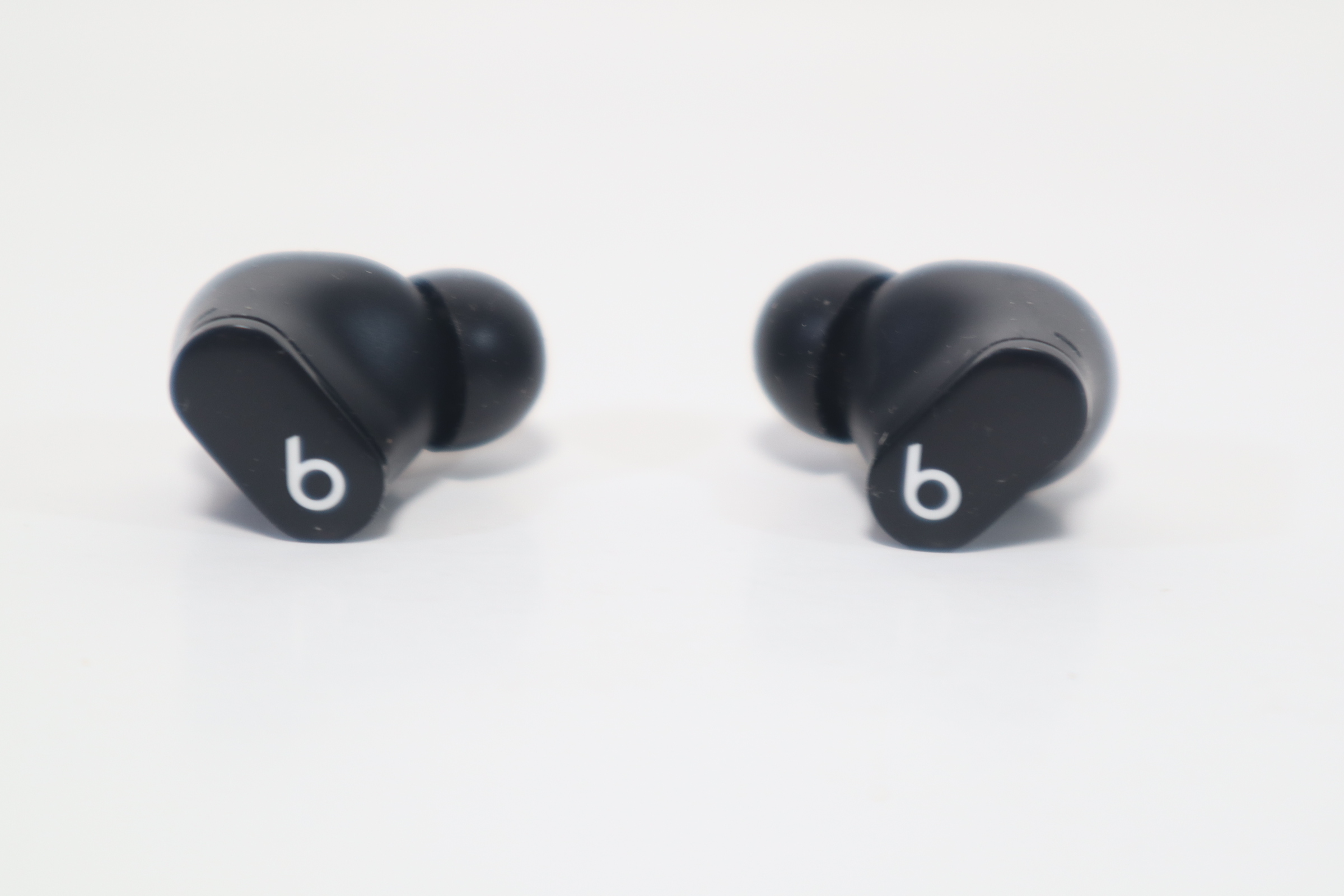 Beats Studio Buds A2512 A2513 A2514 イヤホン beats by dr.dre(ビーツバイドクタードレ) / ビーツ Beats