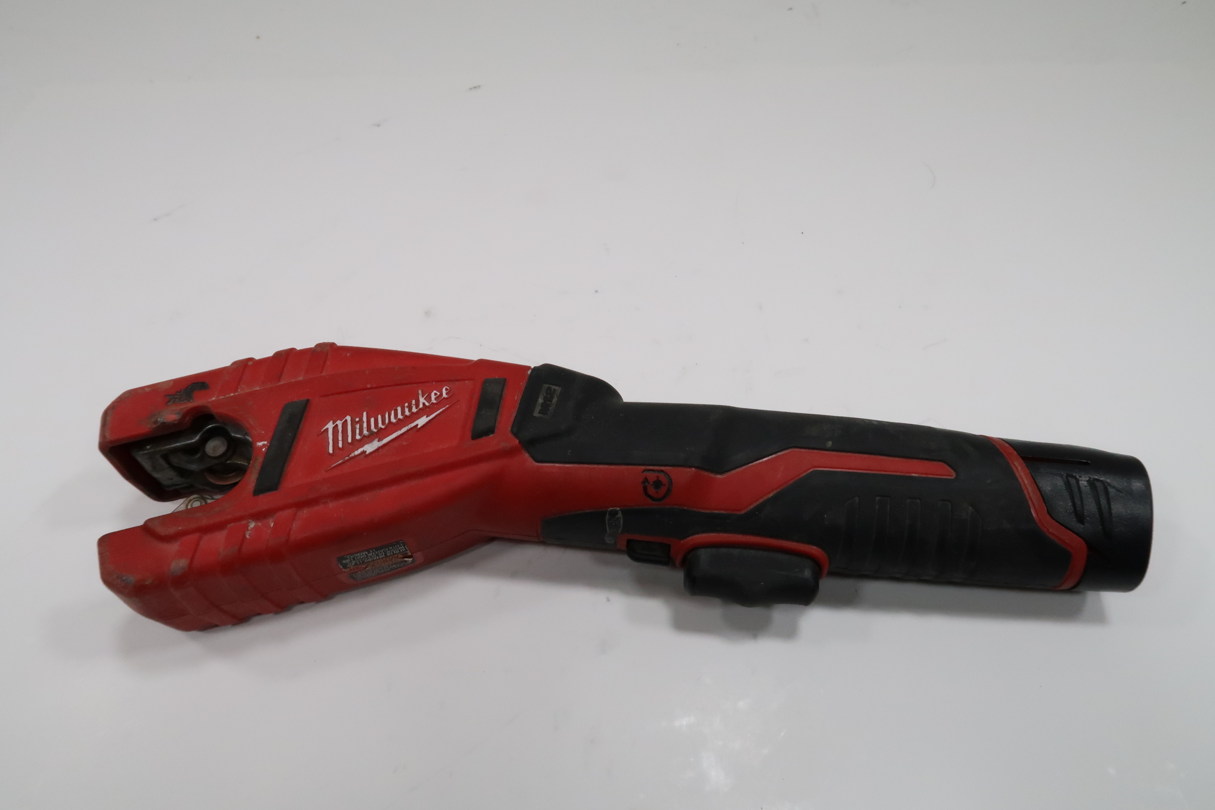 Milwaukee 2471-20 M12 Cordless Copper Tubing Cutter - Red for sale online