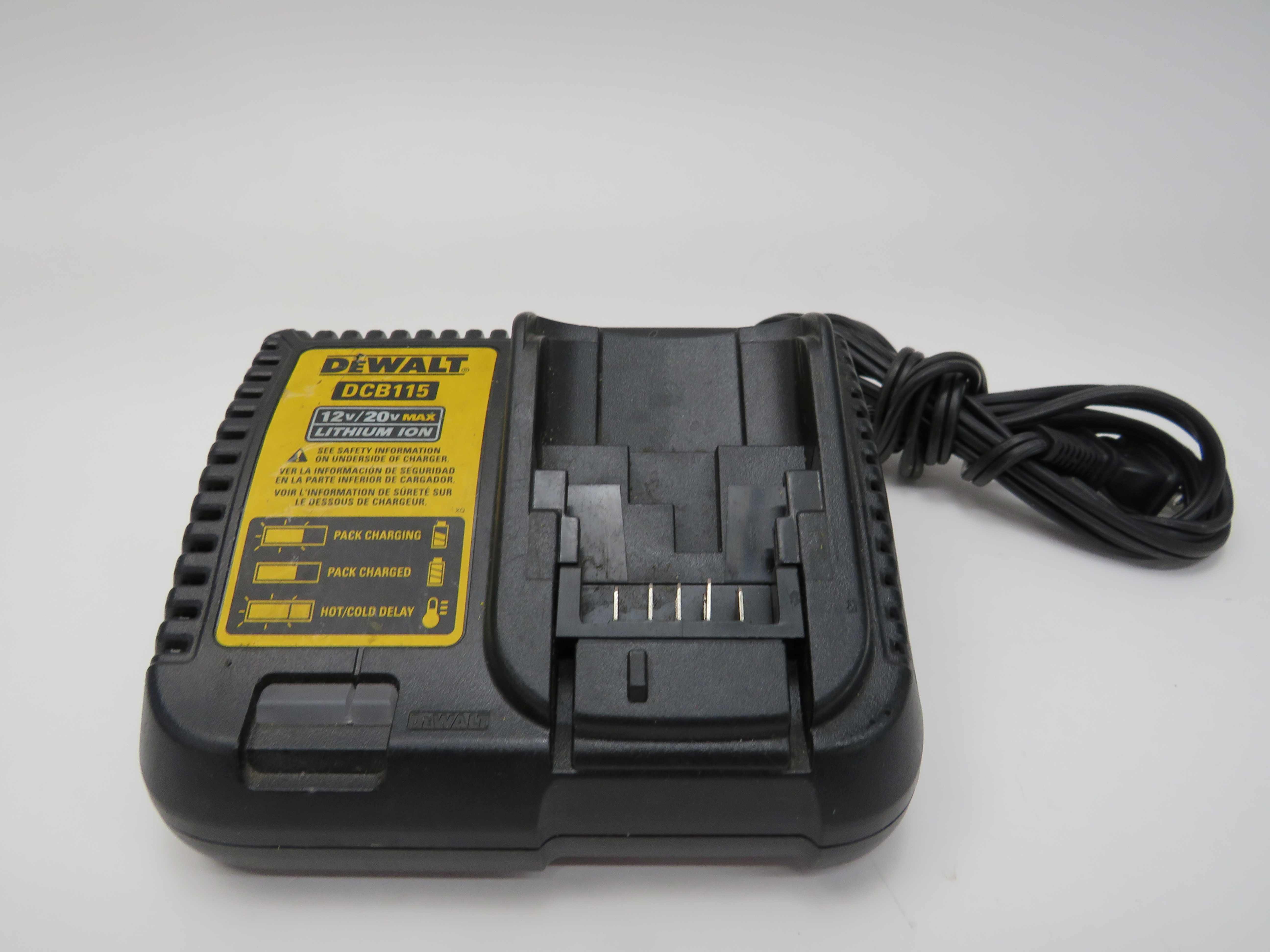 DeWalt DCF883 3/8" Cordless 20v Impact Wrench 7644