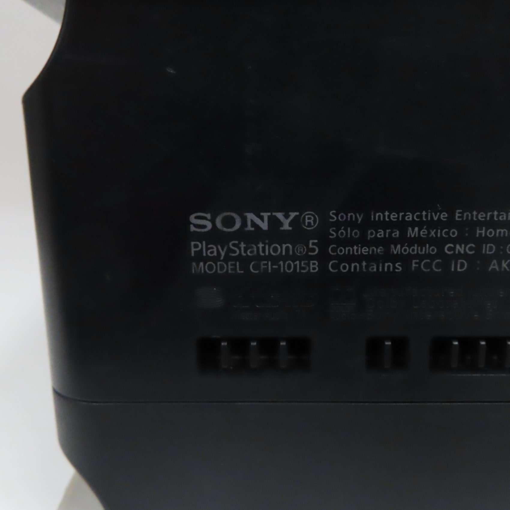 Sony CFI-1015B PlayStation 5 Digital Edition 825GB Video Game Console (1928)