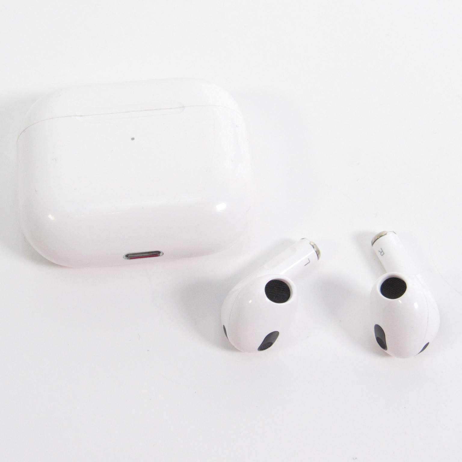 Apple AirPods 3rd Generation A2564/A2565 Bluetooth In-Ear Earbuds