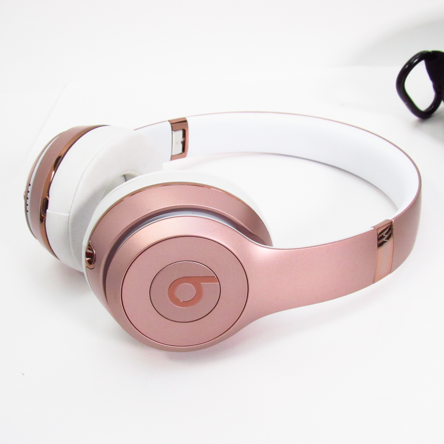 Beats by Dr. Dre A1796 Wireless Bluetooth OnEar Headphones Pink/White