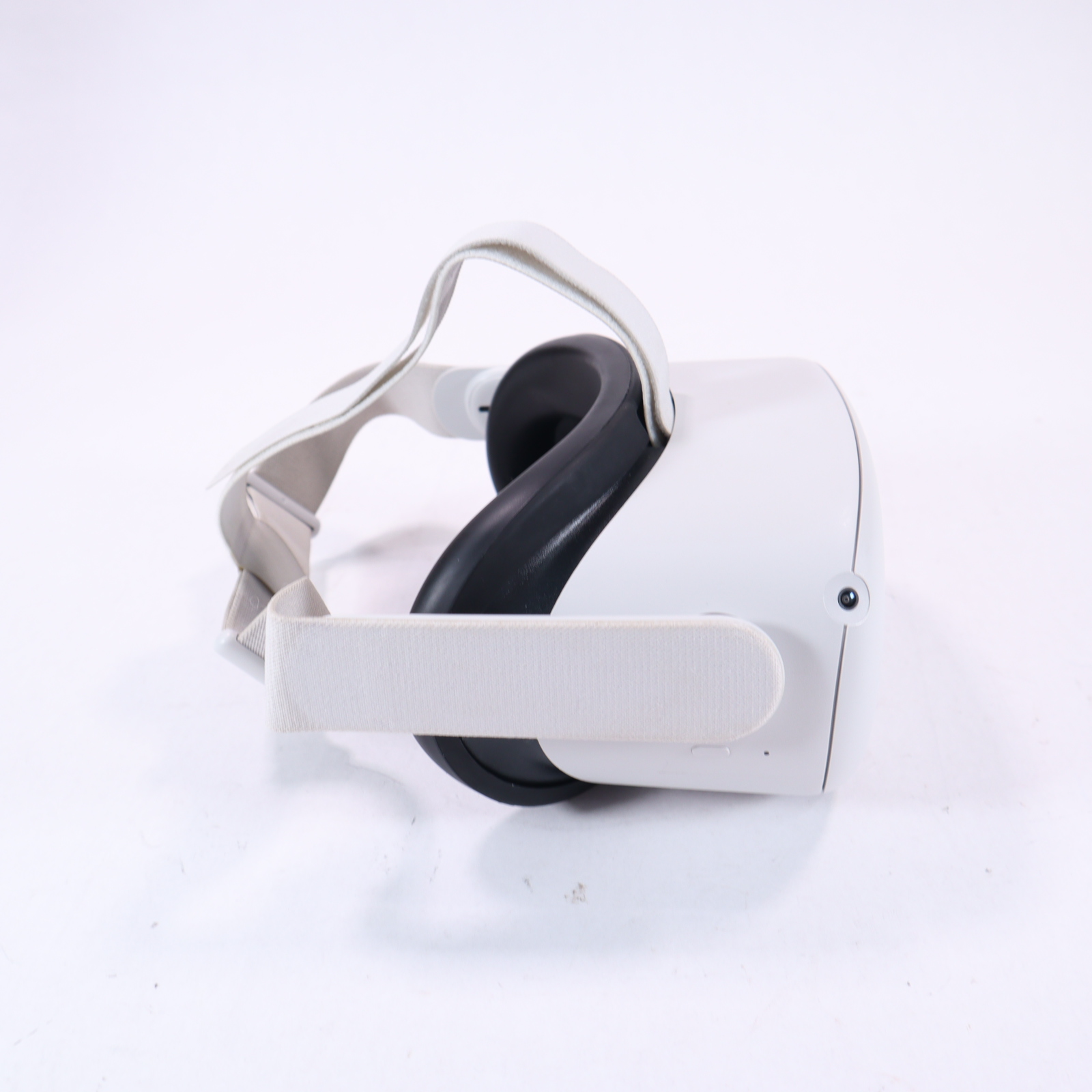 Oculus Quest 2 899-00182-02 Advanced All-in-One 128GB White VR Headset