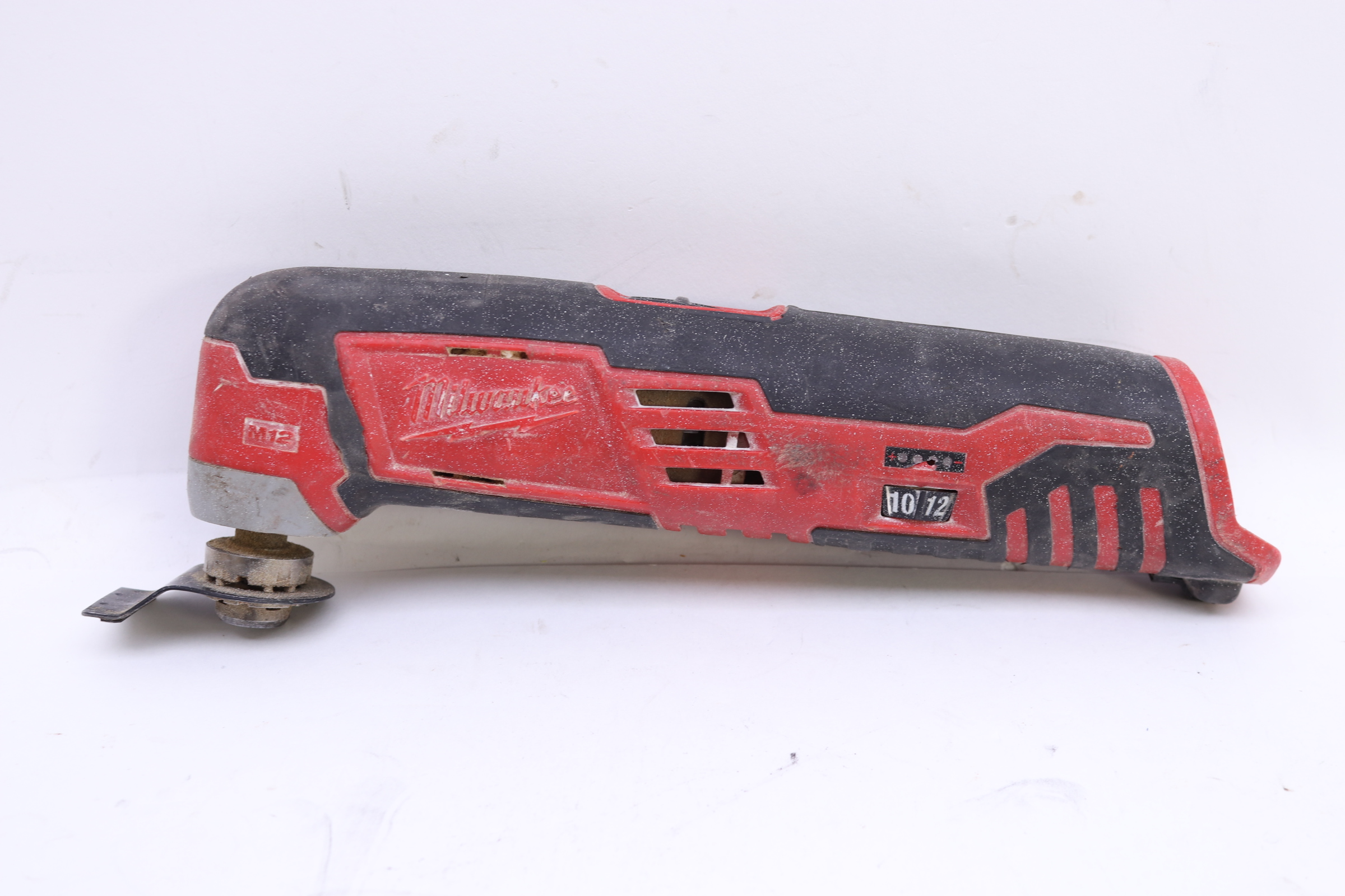 Milwaukee 2426 20 M12 12 Volt Lithium Ion Cordless Oscillating Multi Tool 8438