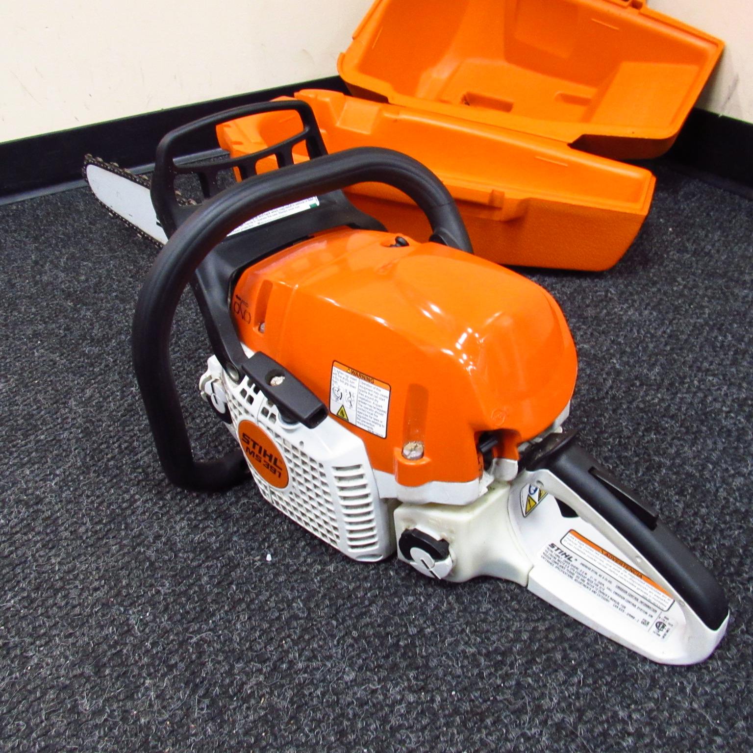 STIHL MS391 GasPowered Chainsaw 20'' Bar/Chain Local PickUp Only