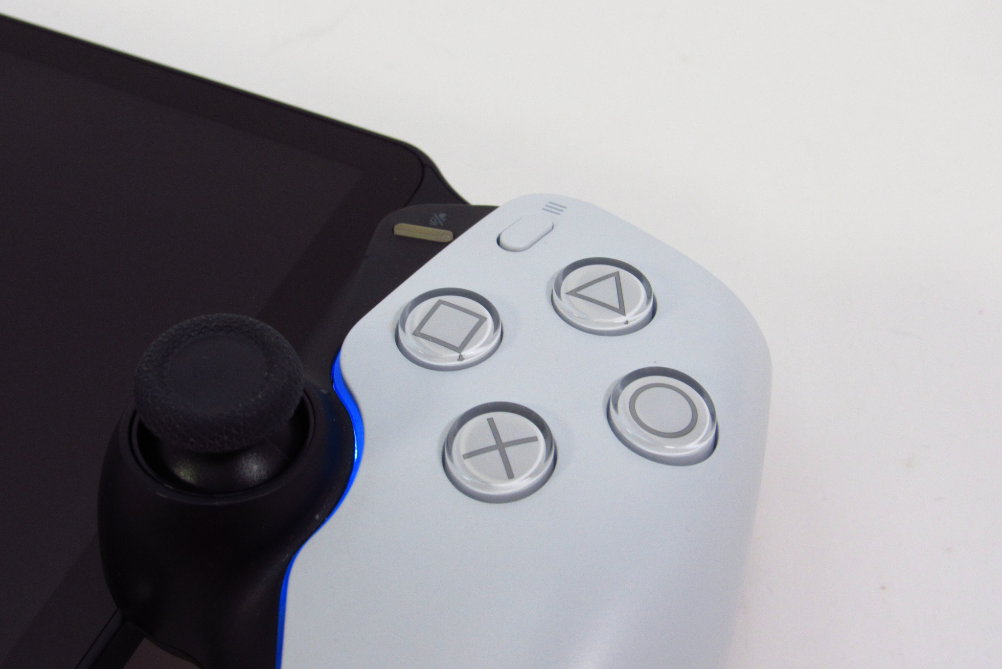 Sony PlayStation Portal CFI-Y1001 Wi-Fi Remote Controller Player