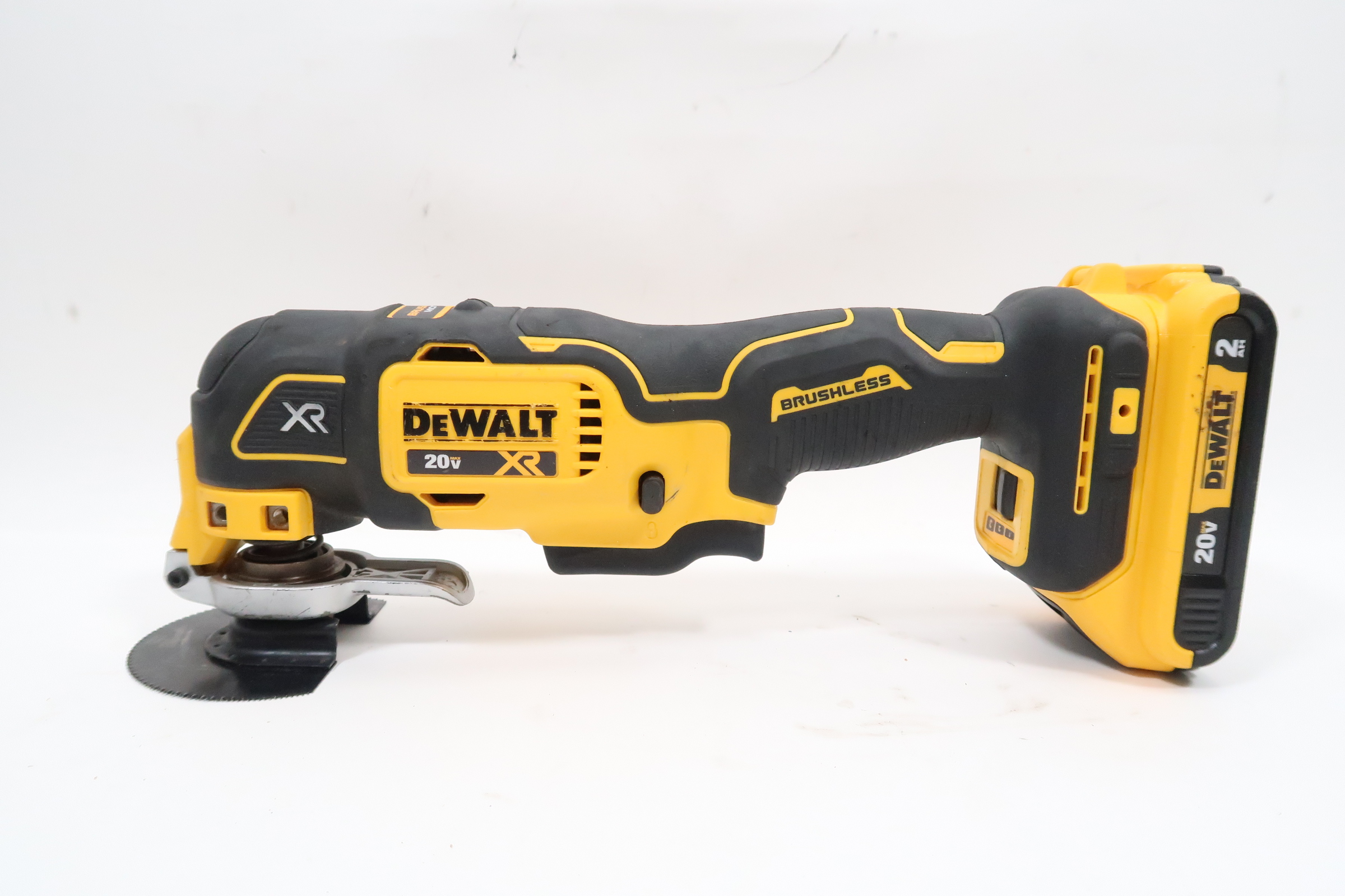 DeWalt DCS356 20V MAX XR Cordless Brushless 3Speed Oscillating Multi Tool