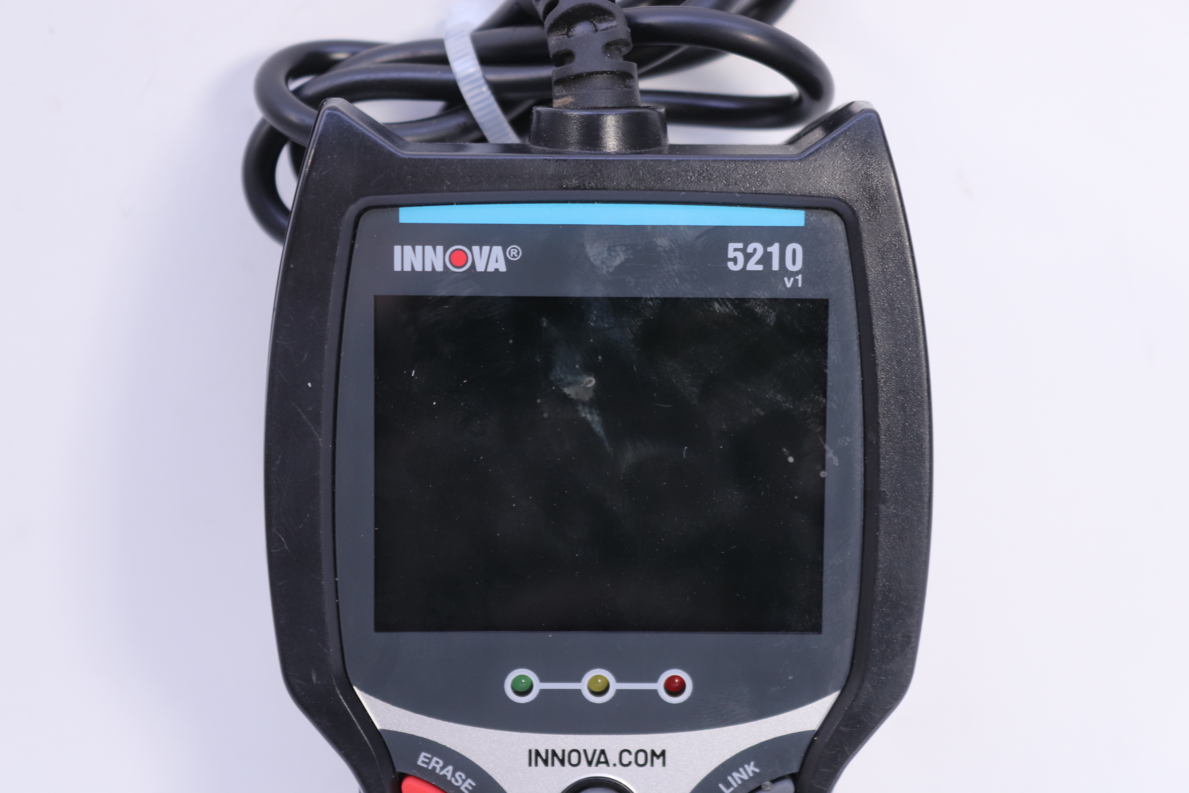 Innova 5210 V1 OBD2 Diagnostic Vehicle Code Scanner/Reader