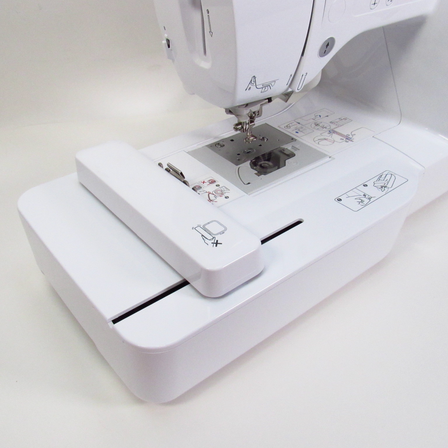 Brother PE535 4x4 Embroidery Machine No Power Cable/Pedal