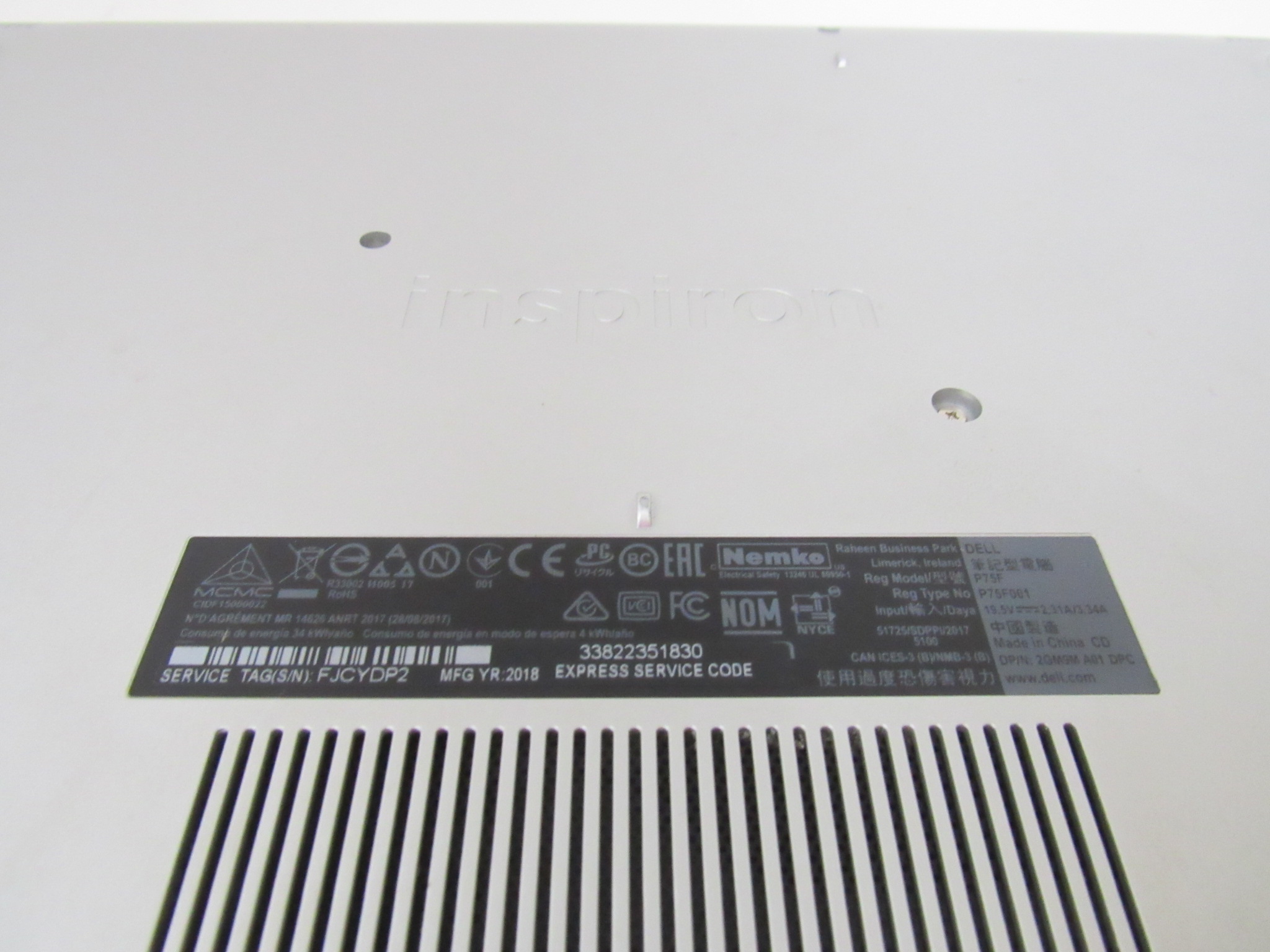 Dell Inspiron 15 P75F Core i5-8250U 1.60GHz 1TB HDD 8GB RAM Dell Inspiron 15 P75F Core i5-8250U 1.60GHz 1TB HDD 8GB RAM