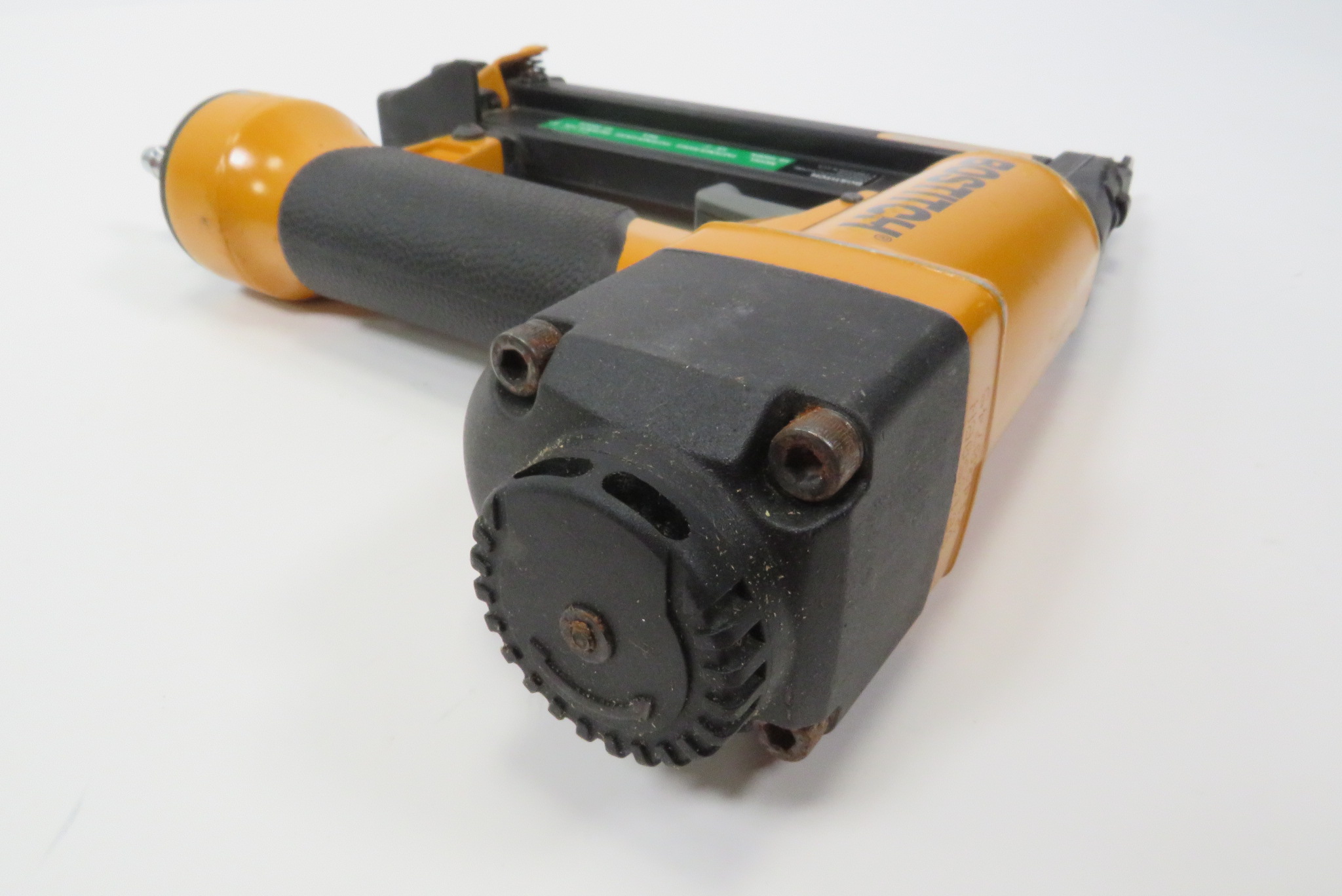 Bostitch SB1850BN 2" 18Gauge Pneumatic Brad Nailer