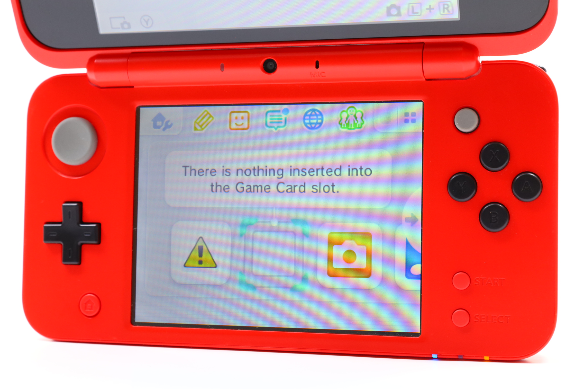 Nintendo New 2DS XL JAN-001 Portable Video Game Console - Poké Ball Edition