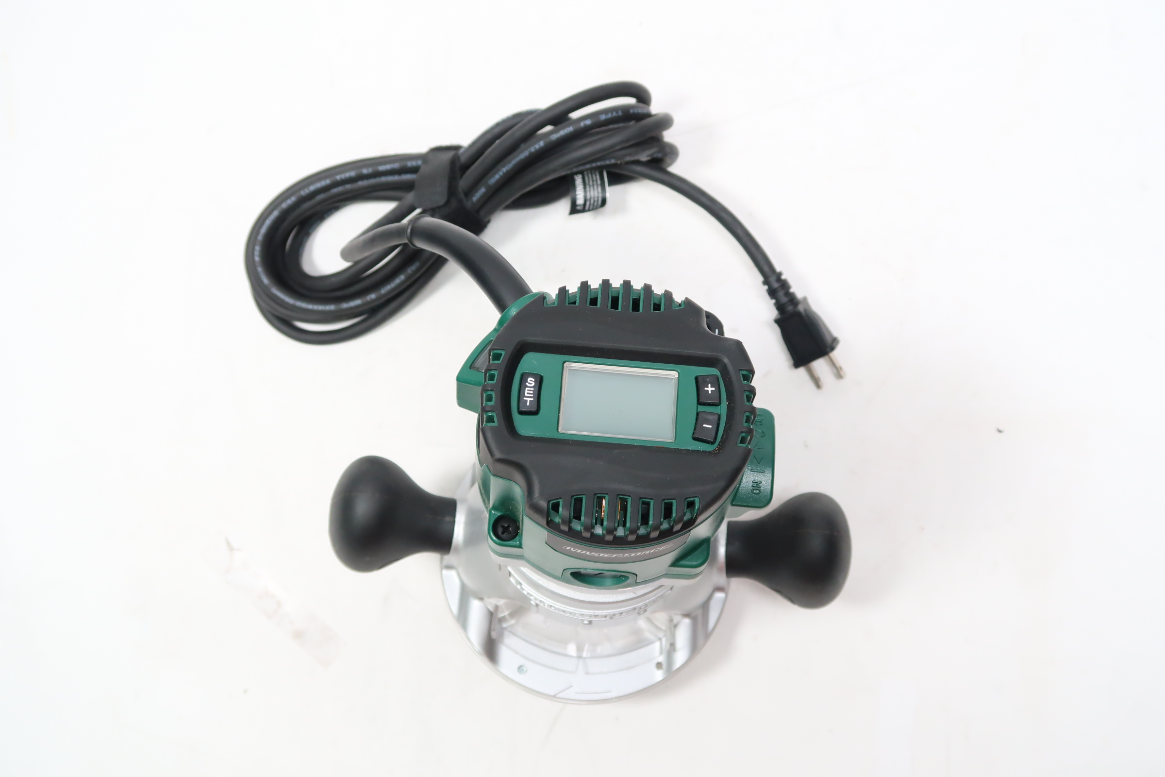 Masterforce 2410834 21/2 HP Digital Variable Speed Fixed Base Router