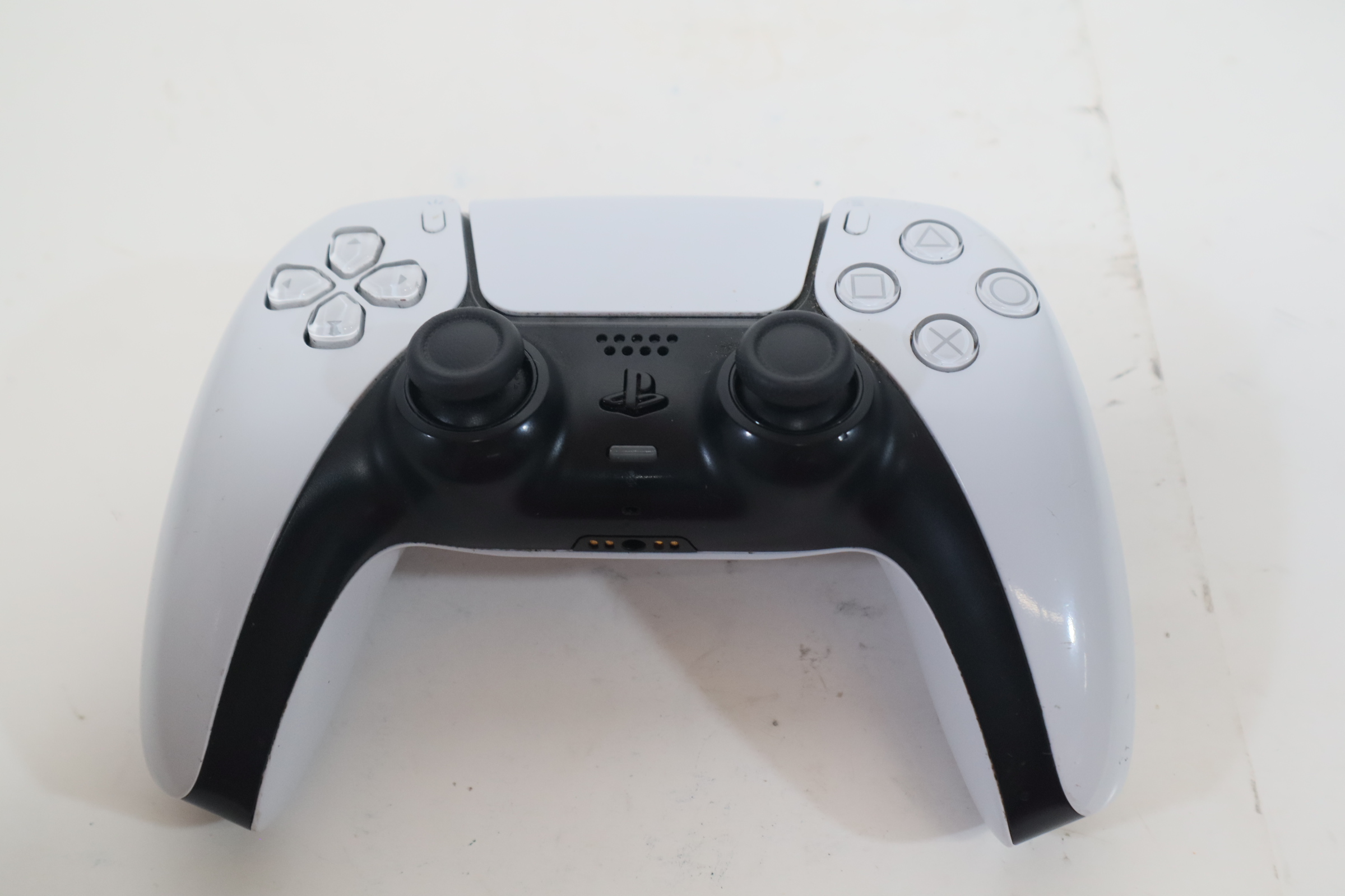 Sony CFI-1115B PlayStation 5 Digital Ed. 4K 825GB Home Video Game