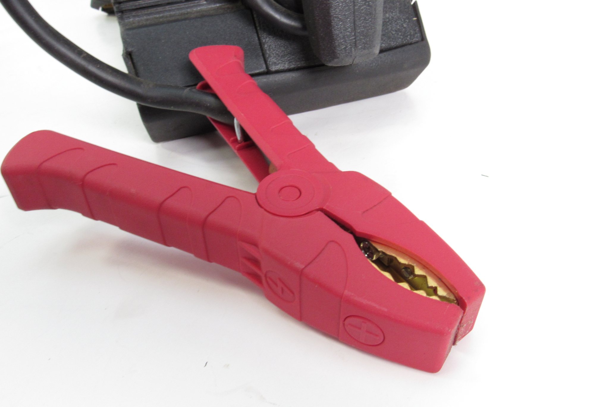 Viking 57085 12V Lead-Acid Air Compressor 1700 Peak Jump Starter