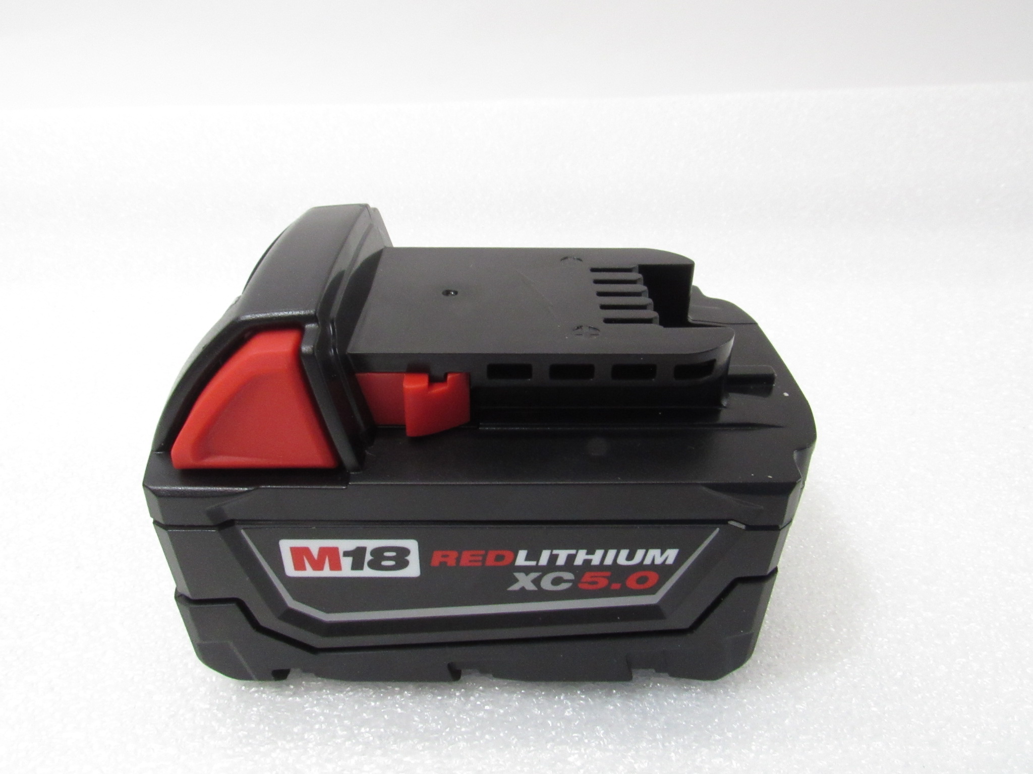 Milwaukee 48-11-1850 18 Volt Red Lithium 5.0AH Battery Pack