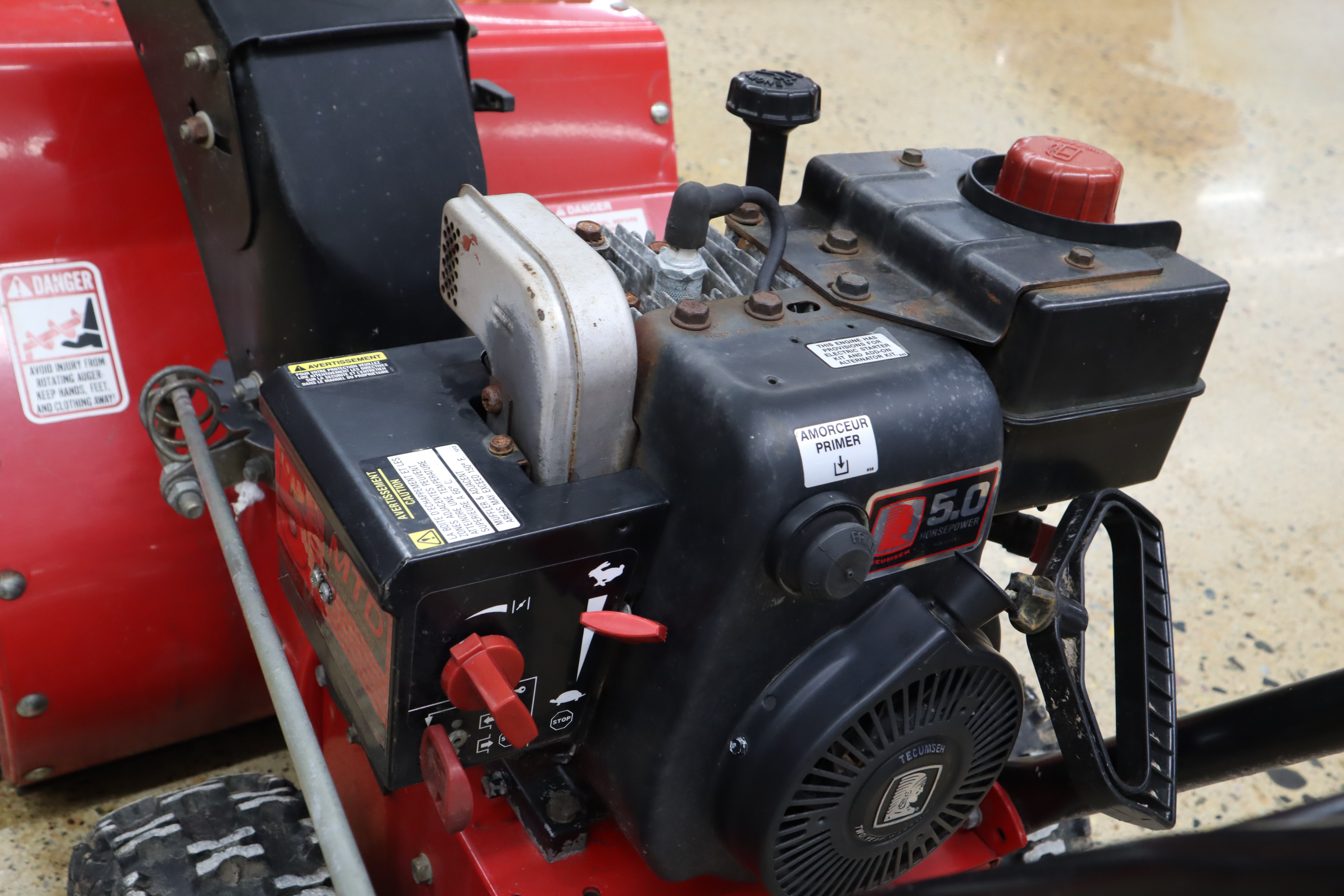 Estate C2350020 523 Dual Stage 23 Inch Snow Blower Local Pickup Only