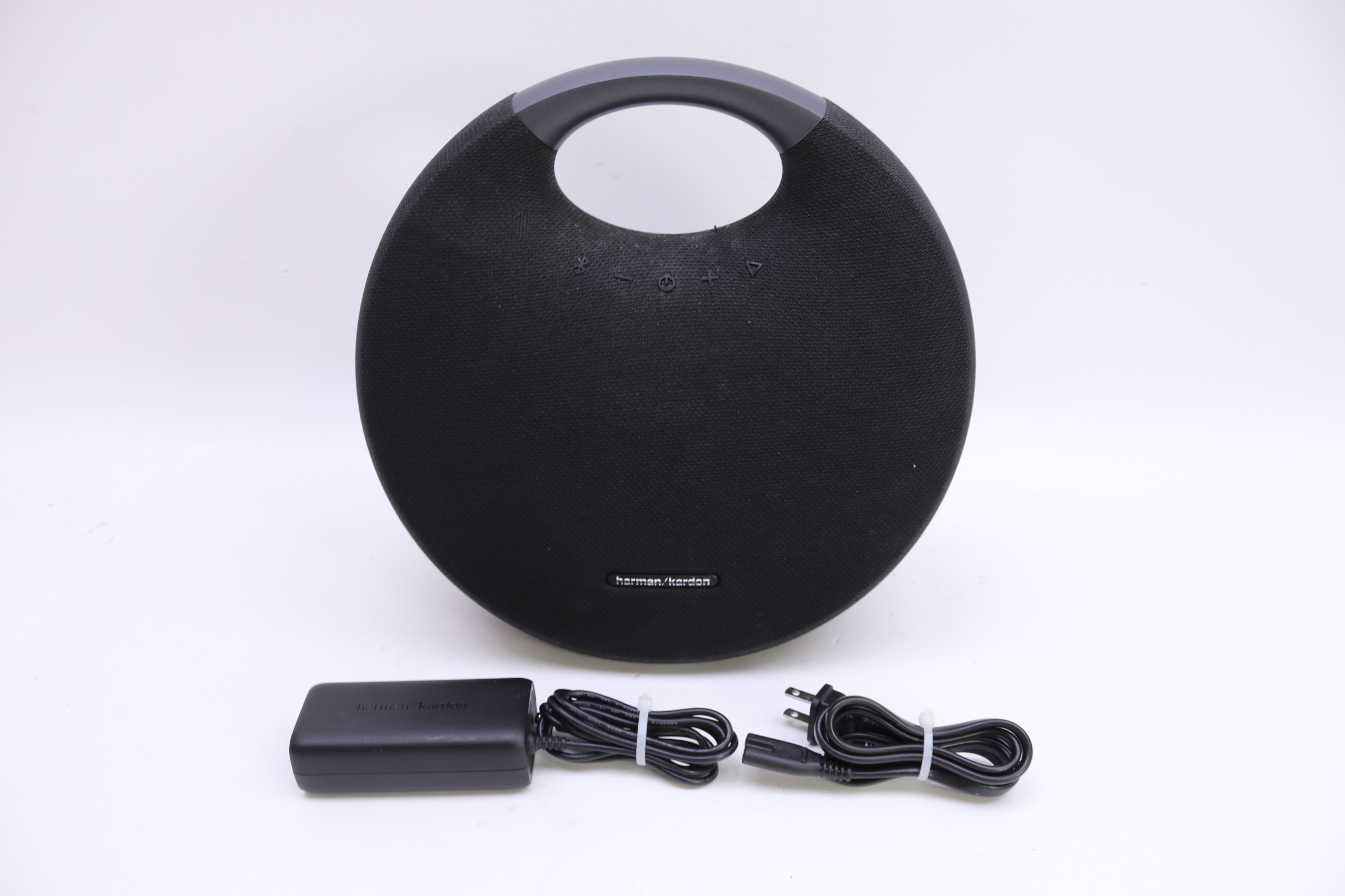 Harman/Kardon HKOS6BLKAM Onyx Studio 6 Portable Bluetooth Speaker