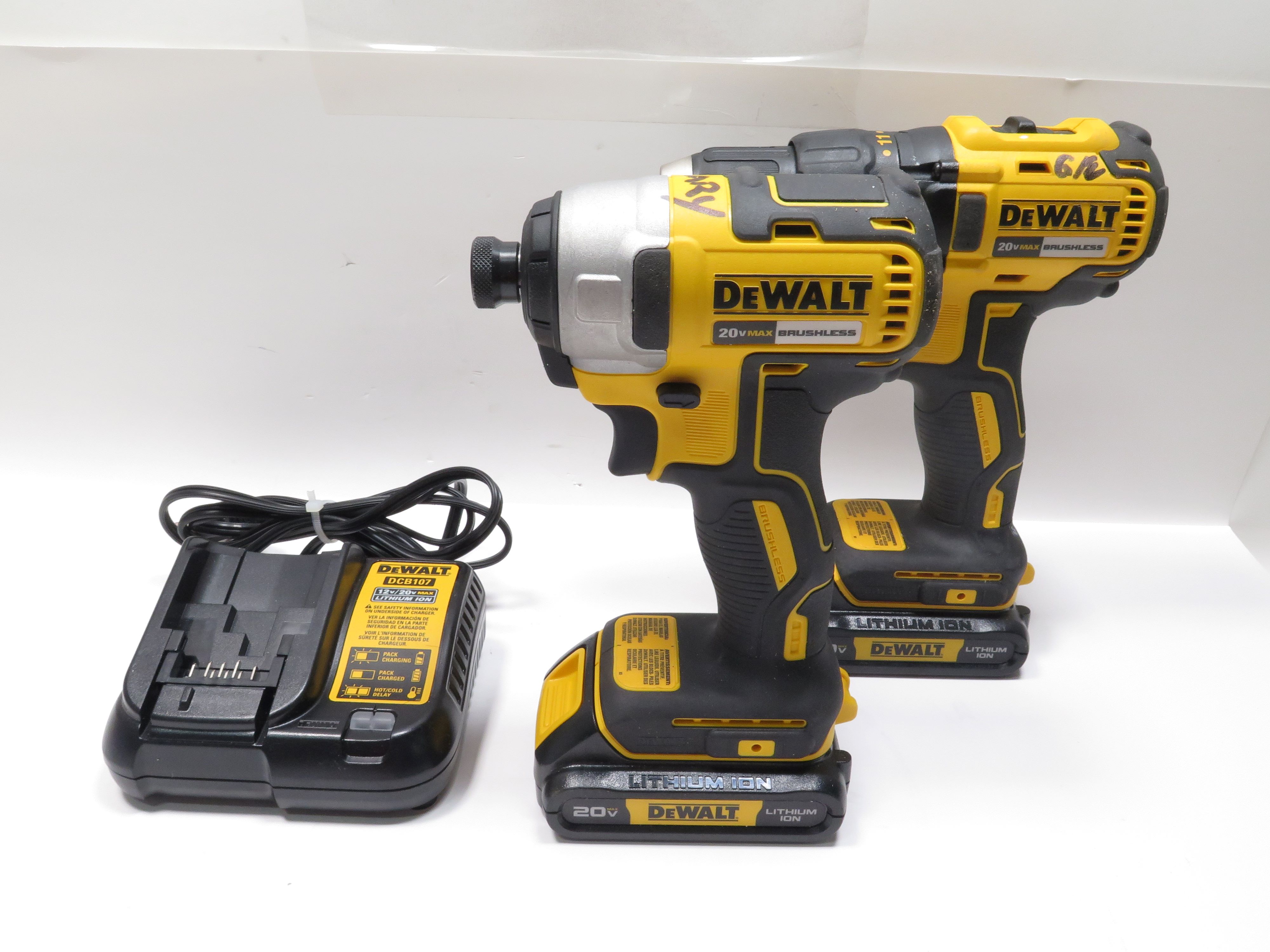 DeWalt DCD777 DCF787 20V MAX Cordless Drill/Impact Tool