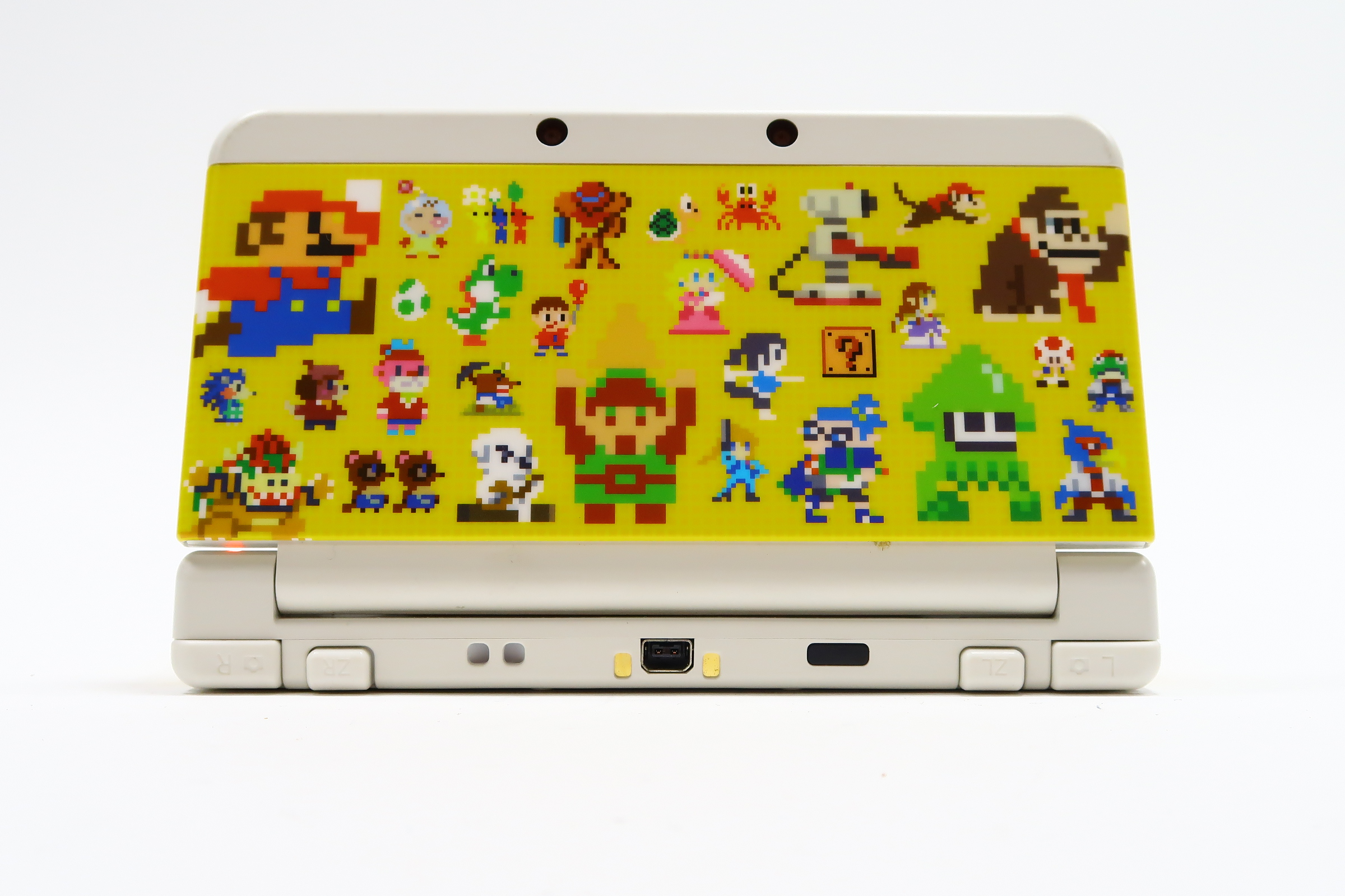 Nintendo New 3DS KTR001 Super Mario 3D Land Edition 2020