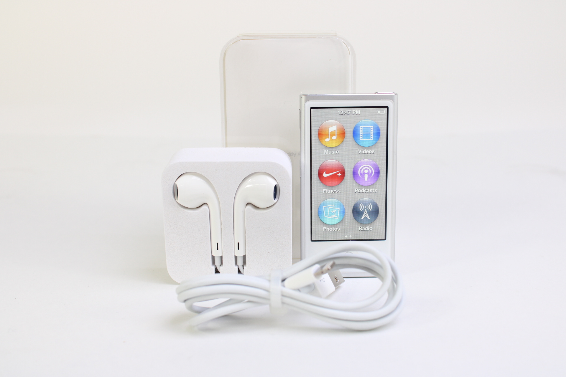 Apple iPod nano 7th Generation MD480LL/A 16GB Portable Music Player