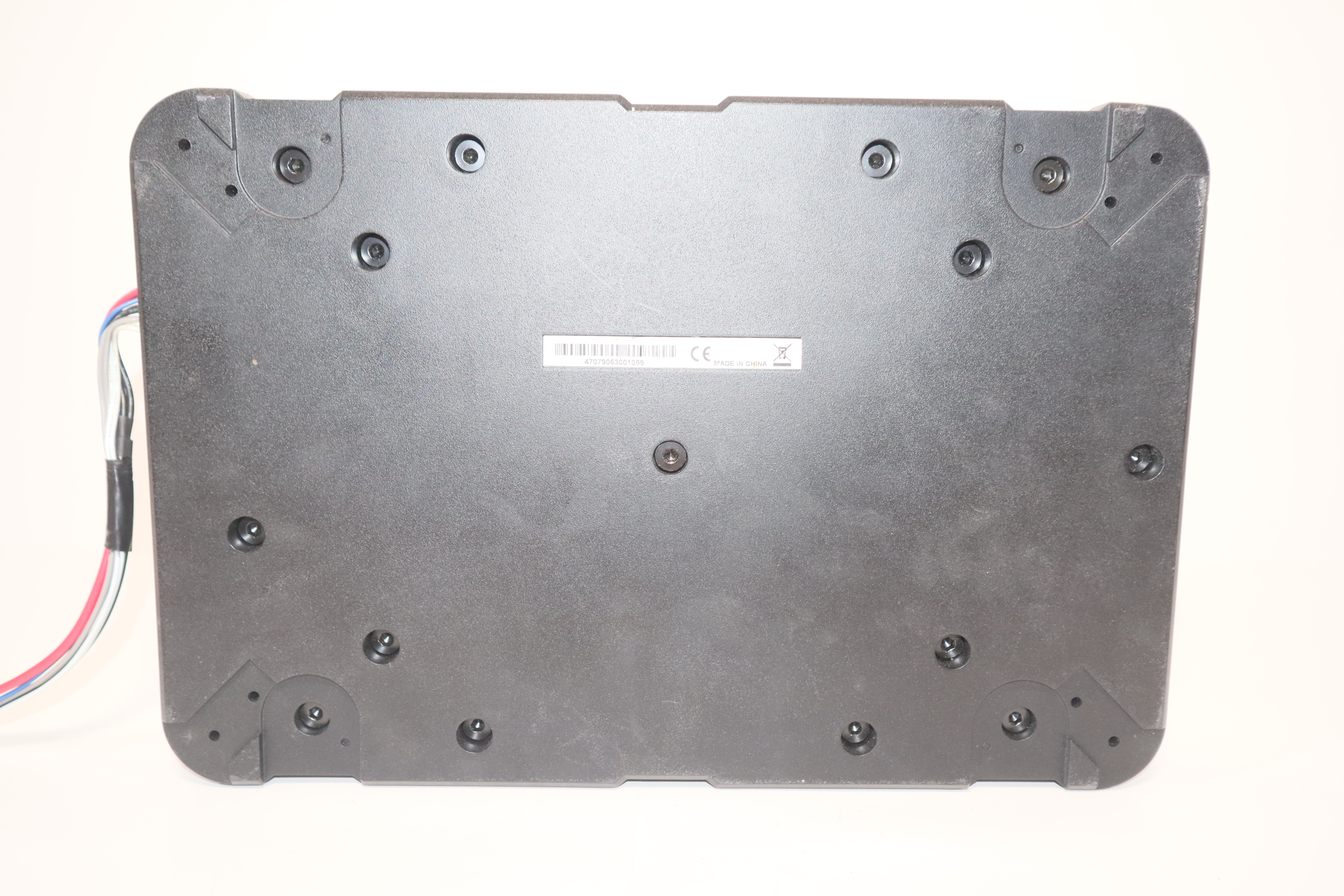 Kicker Hideaway HS8 Black Compact 150-Watt 8