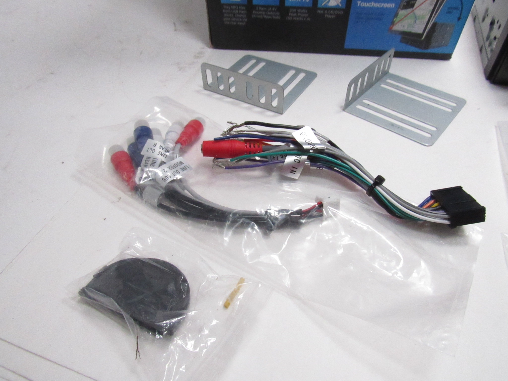 thumbnail image 2 of Plug & Play: Dual Original Wire Harness & Pre-Amp Connector For XDCPA9BT & XDCPA10BT 2 of 4
