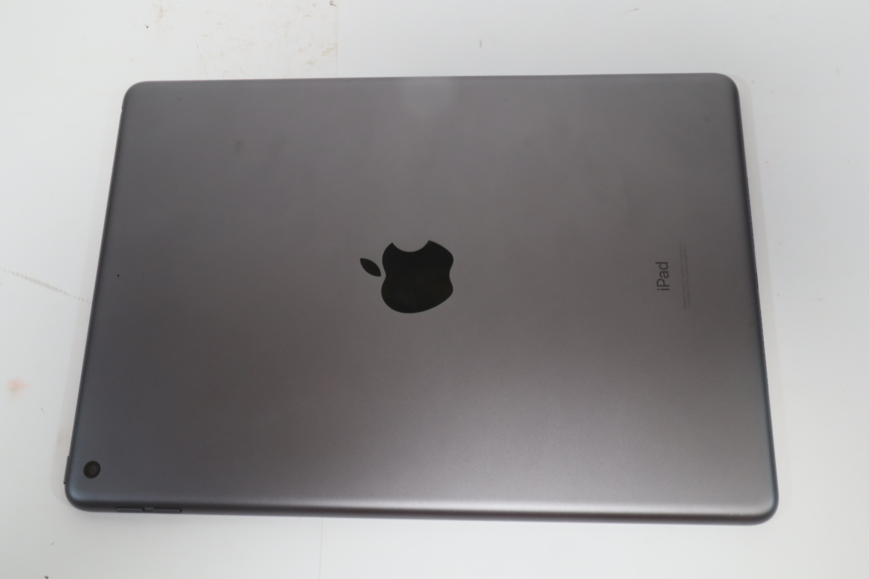 Apple MK2K3LL/A Space Gray 10.2