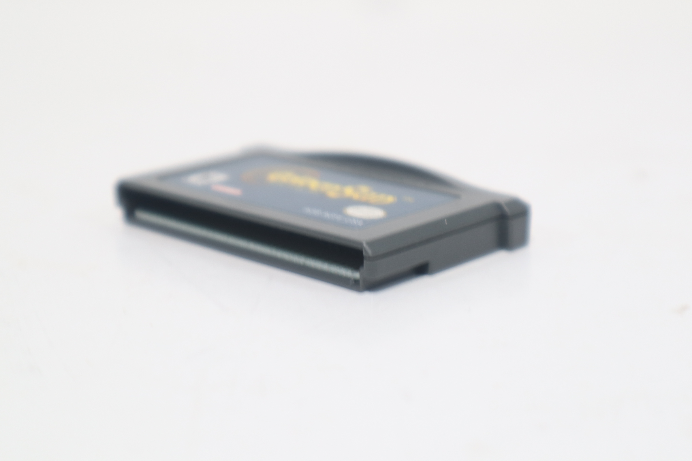 Nintendo Game Boy Advance Golden Sun AGB-AGFE-USA Video Gaming Cartridge