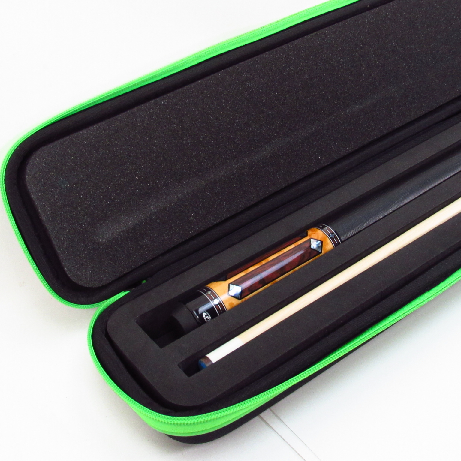 Players G4141 Pool Billiards Cue