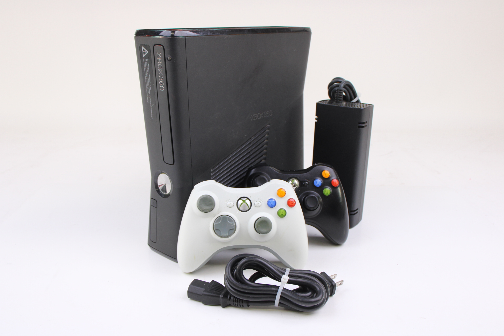 Top Microsoft Xbox 360 Black Console with games