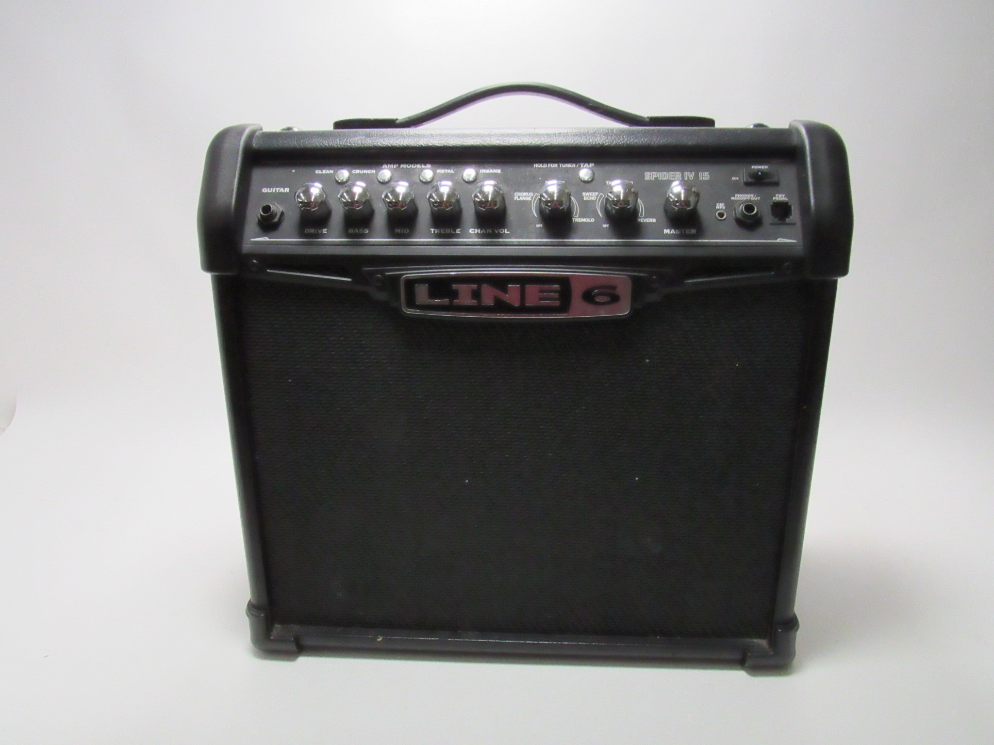 Line 6 Spider IV 15-Watt Guitar Amplifier Black