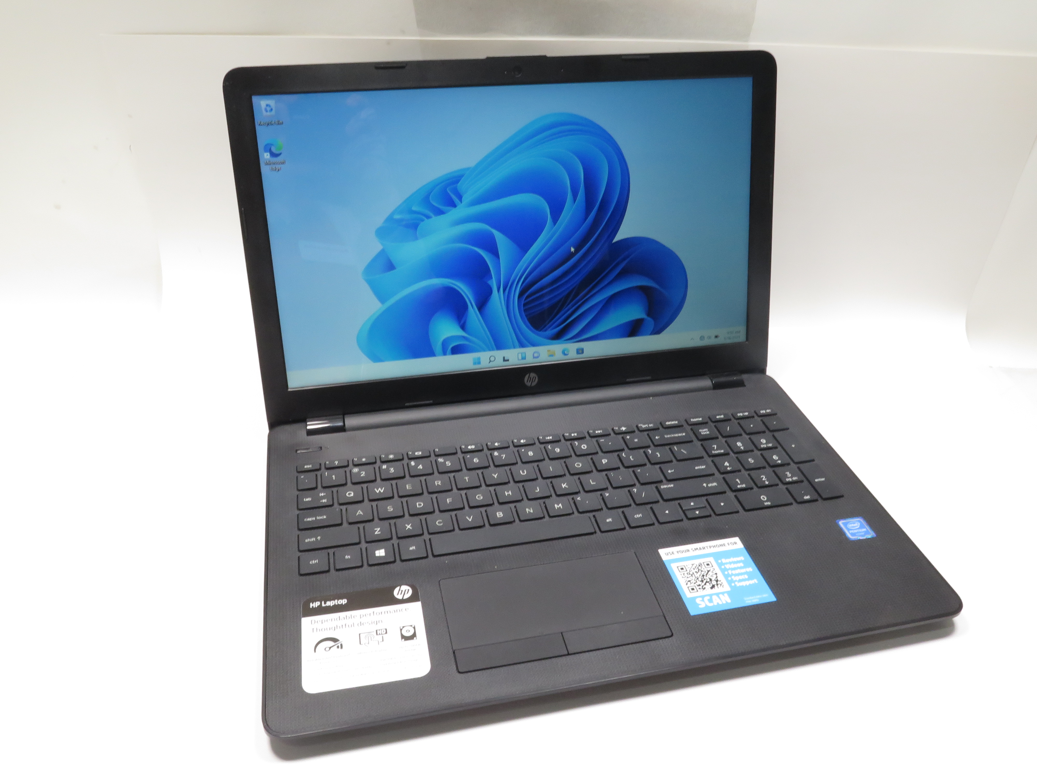 HP 15-BS020WM Intel Pentium N3710 500GB HDD 4GB RAM