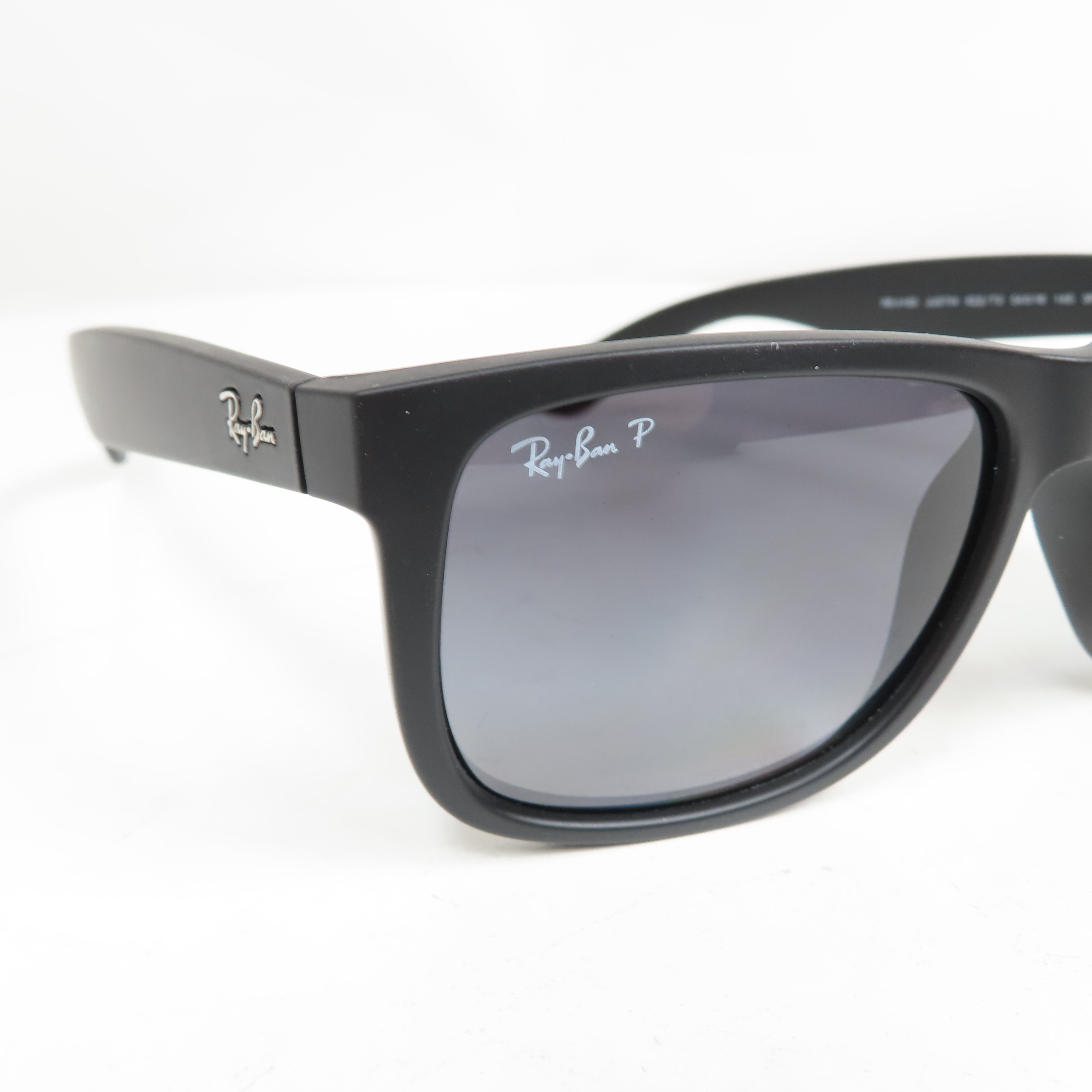 Ray Ban Rb4165 Justin Classic Mens Sunglasses 2546