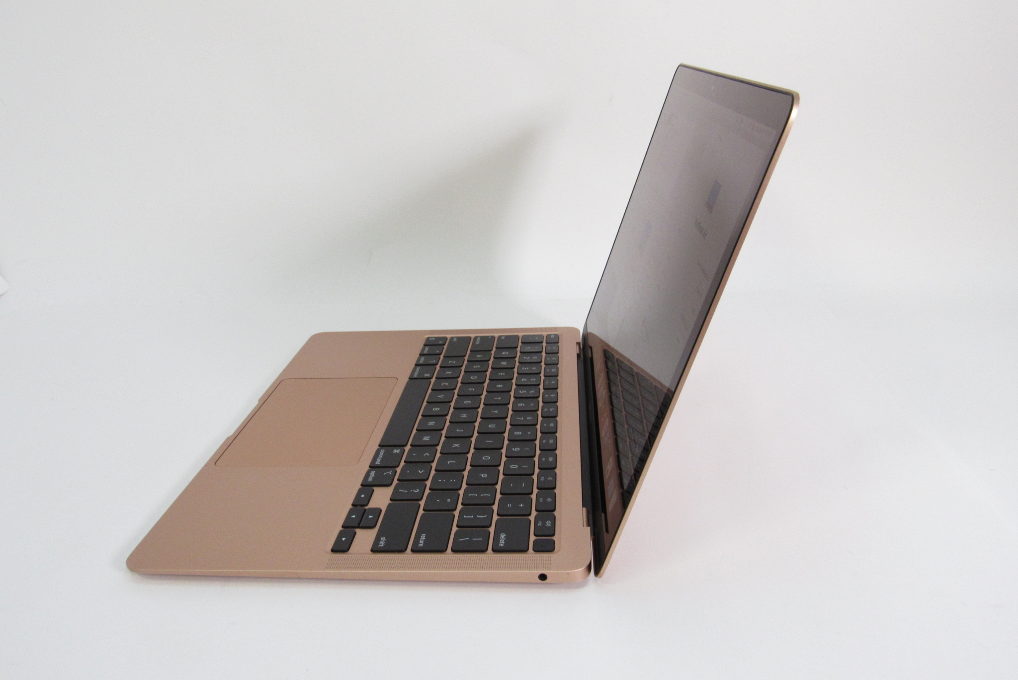 Apple MacBook Air (2020) MGND3LL/A M1 3.2GHz 8GB RAM 256GB SSD