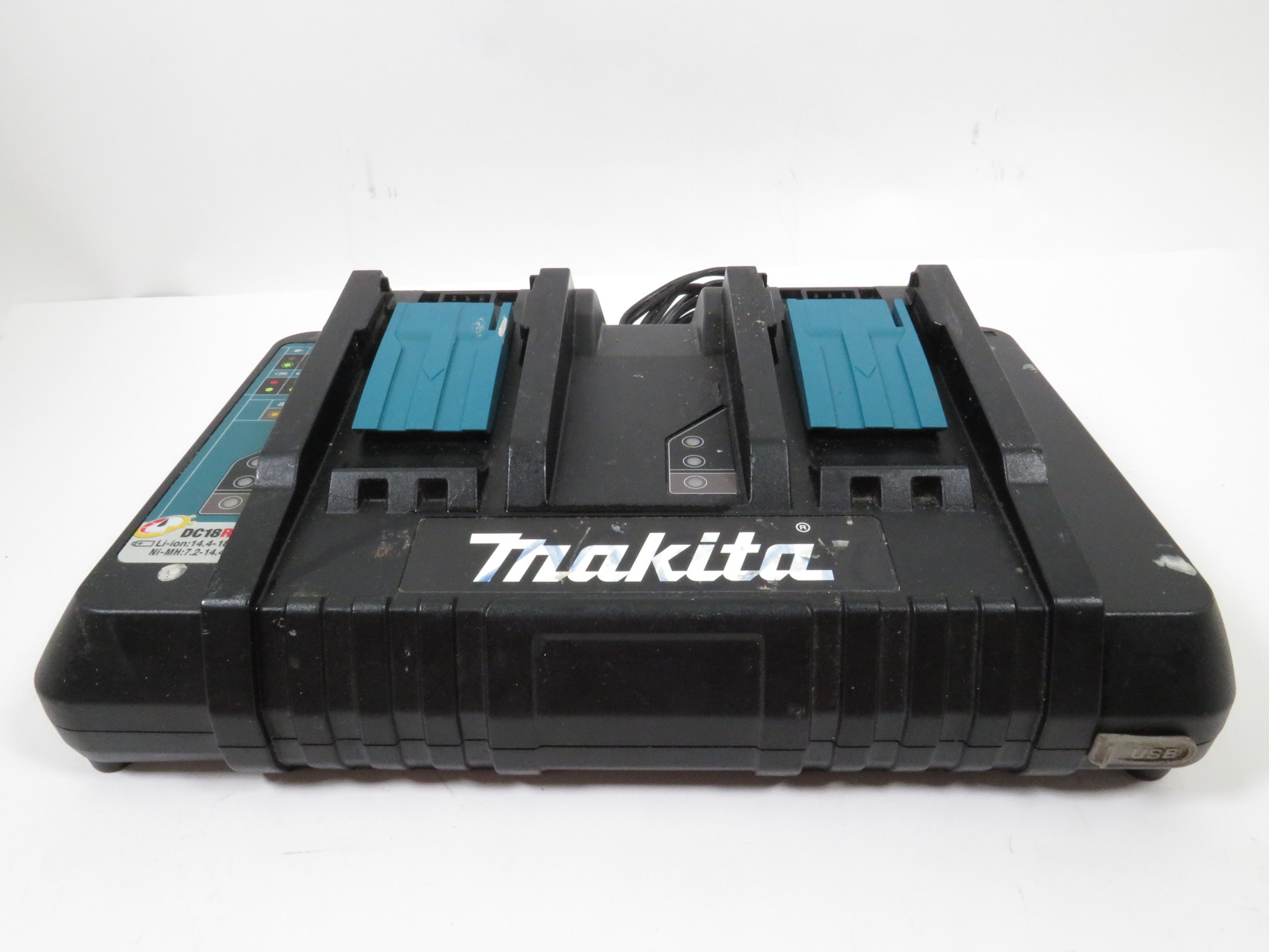 Makita XSR01 Brushless 18V LXT Rear Handle 71/4" Cordless Circular Saw