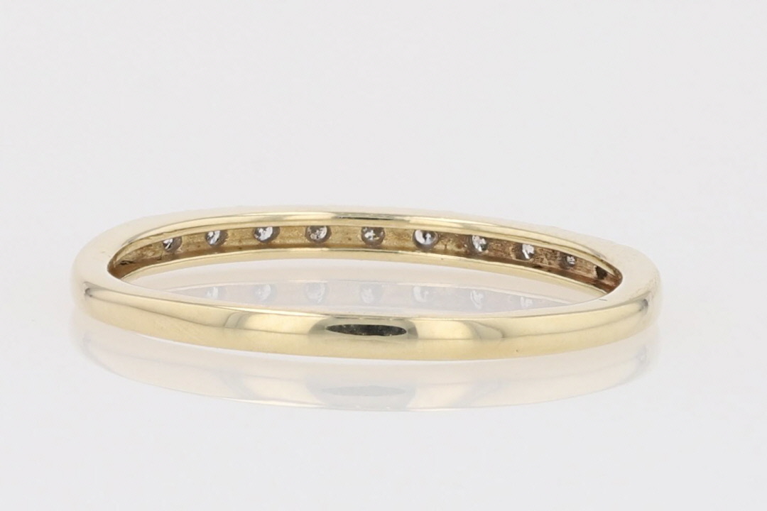 .07ctw Round Cut Diamond Prong Set Wedding Band Ring 10k Yellow Gold Size 7