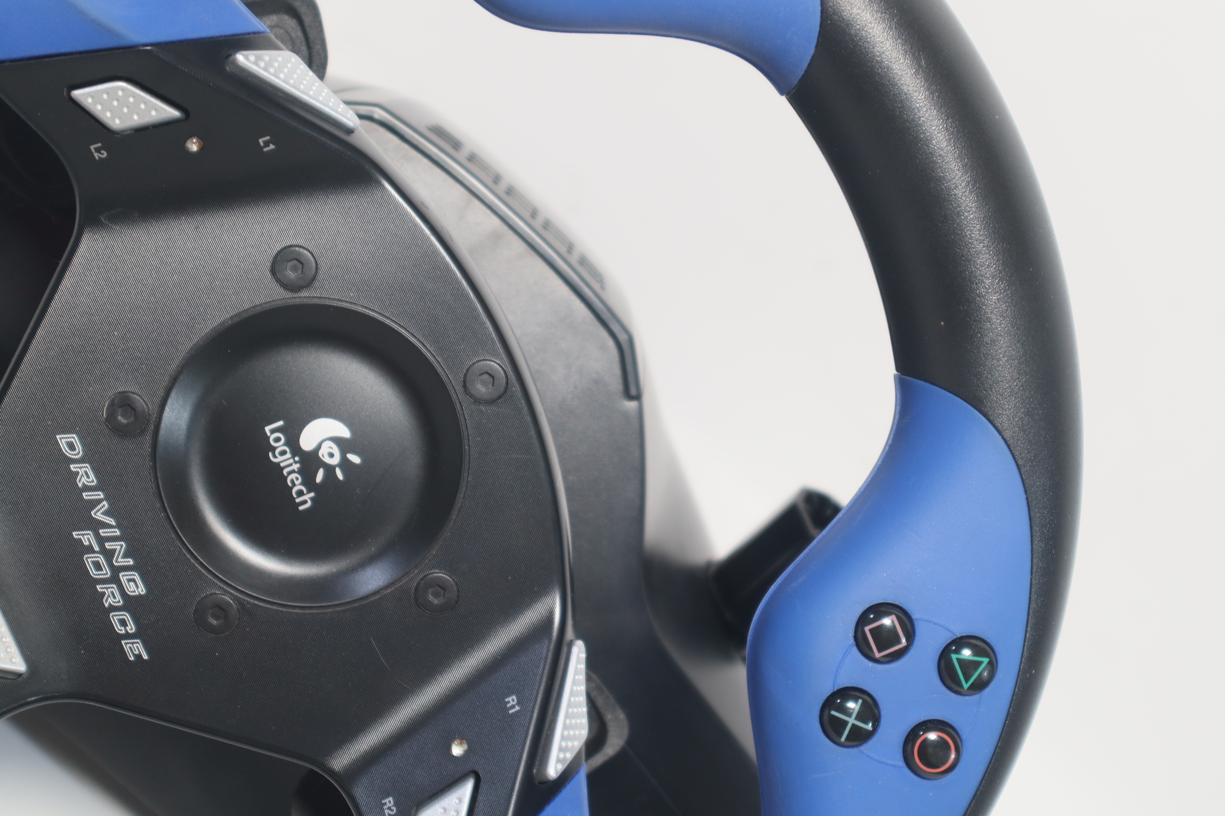 Logitech Driving Force DRV FC 963257-0403 PlayStation 2 Wheel / Pedals 1541
