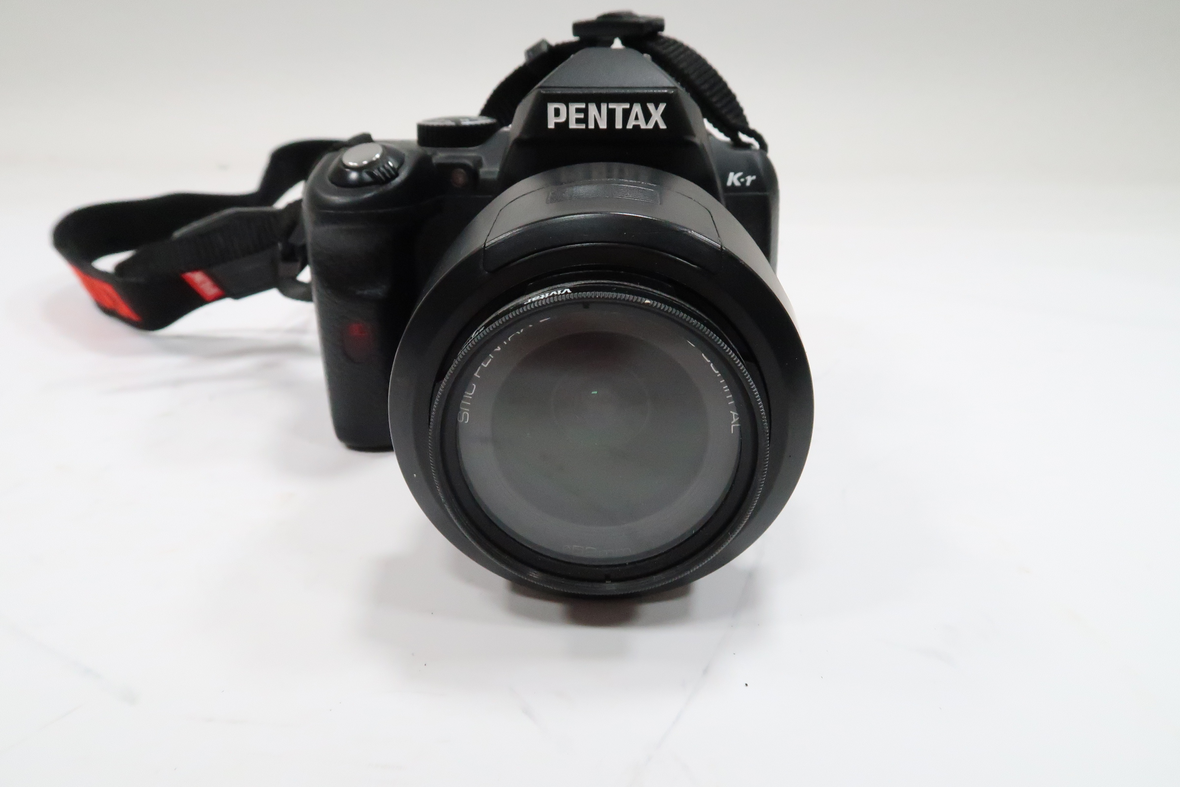 Pentax K-r Digital SLR Camera / 18-55mm / 50-200mm Zoom Lenses Kit