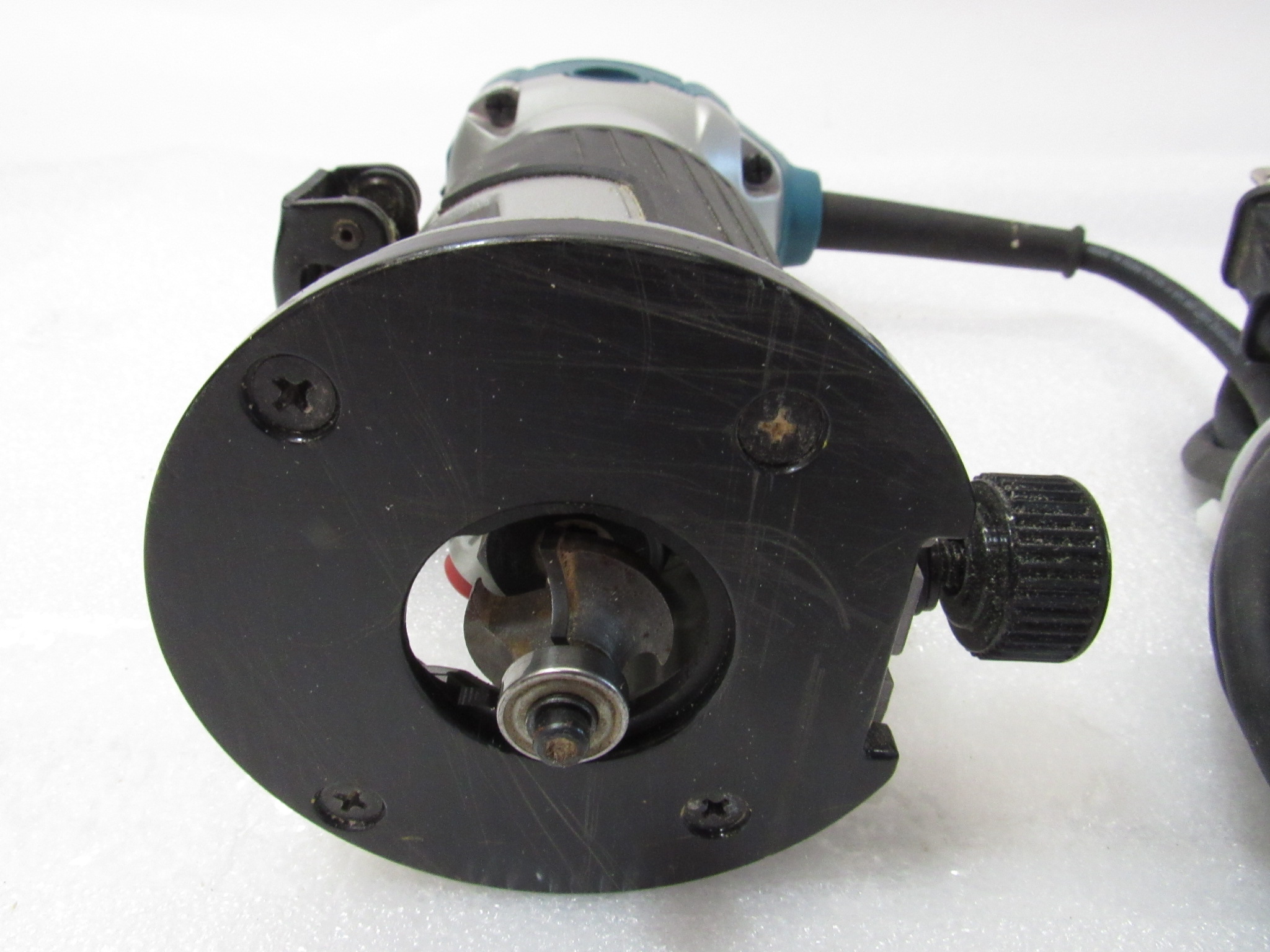 Makita RT0701C 11/4 HP Compact Router