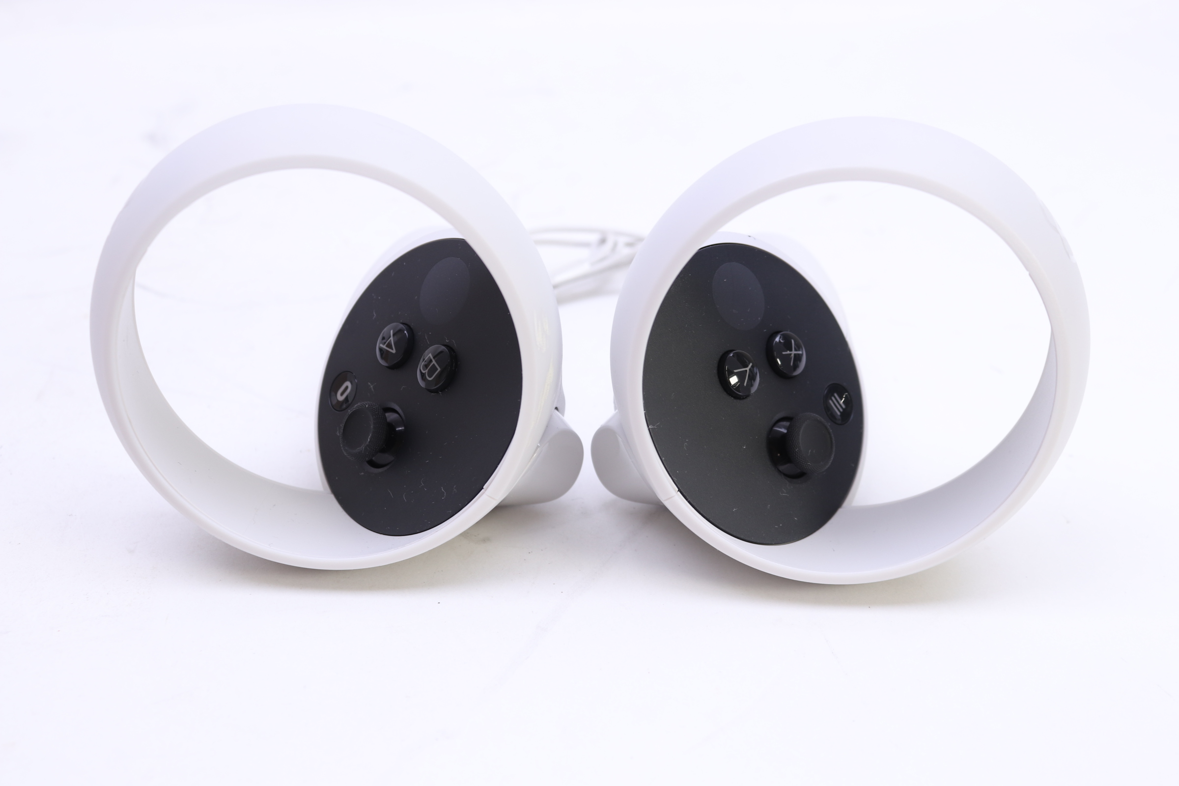 Meta Quest 2 KW49CM Advanced 128GB All-In-One Virtual Reality VR