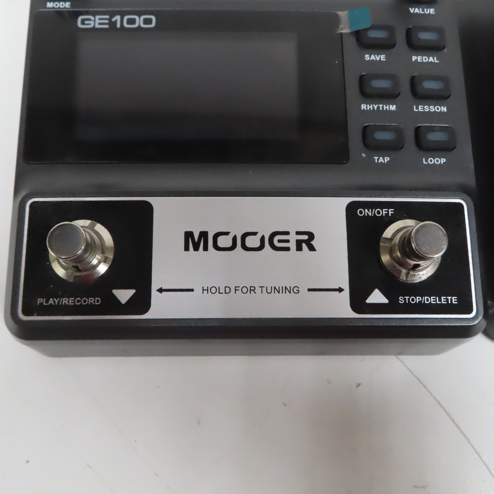 Mooer GE100 Multi-Effects Electric Guitar Floor Processor/Pedal