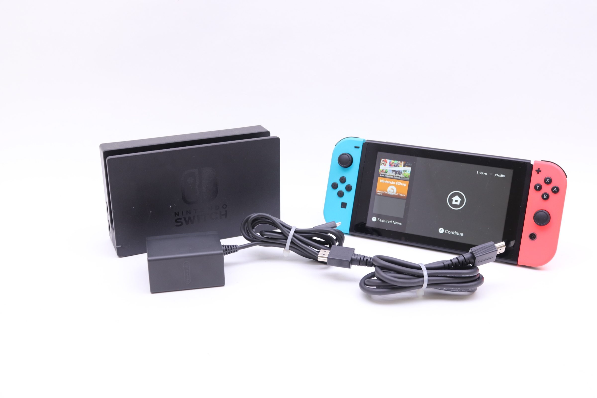 Nintendo HAC001(01) 32GB Video Game System Switch