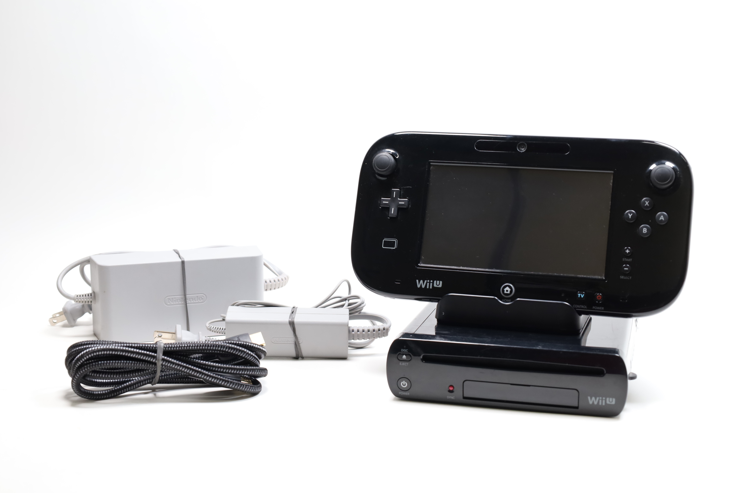 Nintendo Wii U Deluxe WUP101(02) 32GB Video Game Console Black (8365)