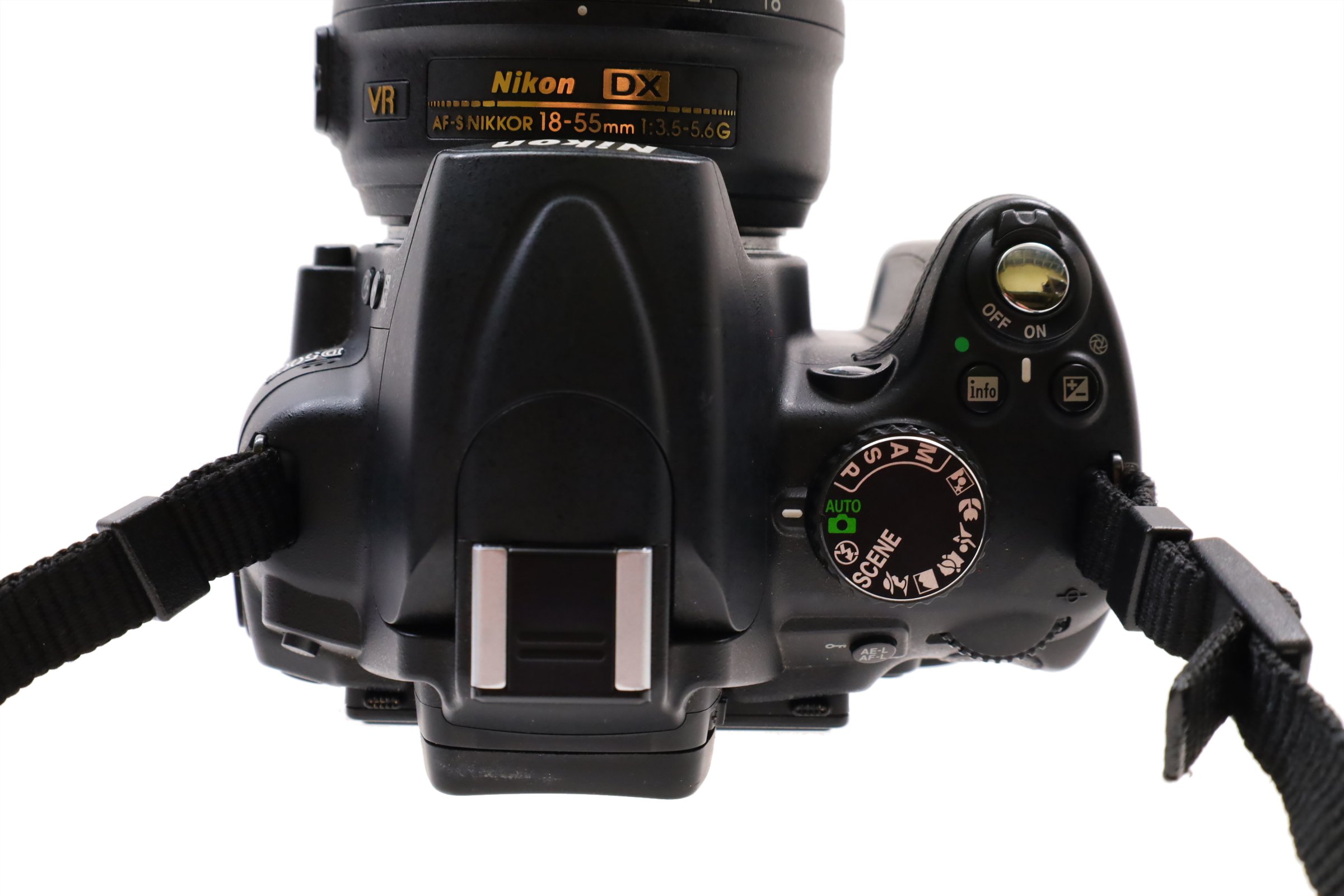 Dslr Camera Nikon D5000 Kit With 18-55mm VR Lens Flip