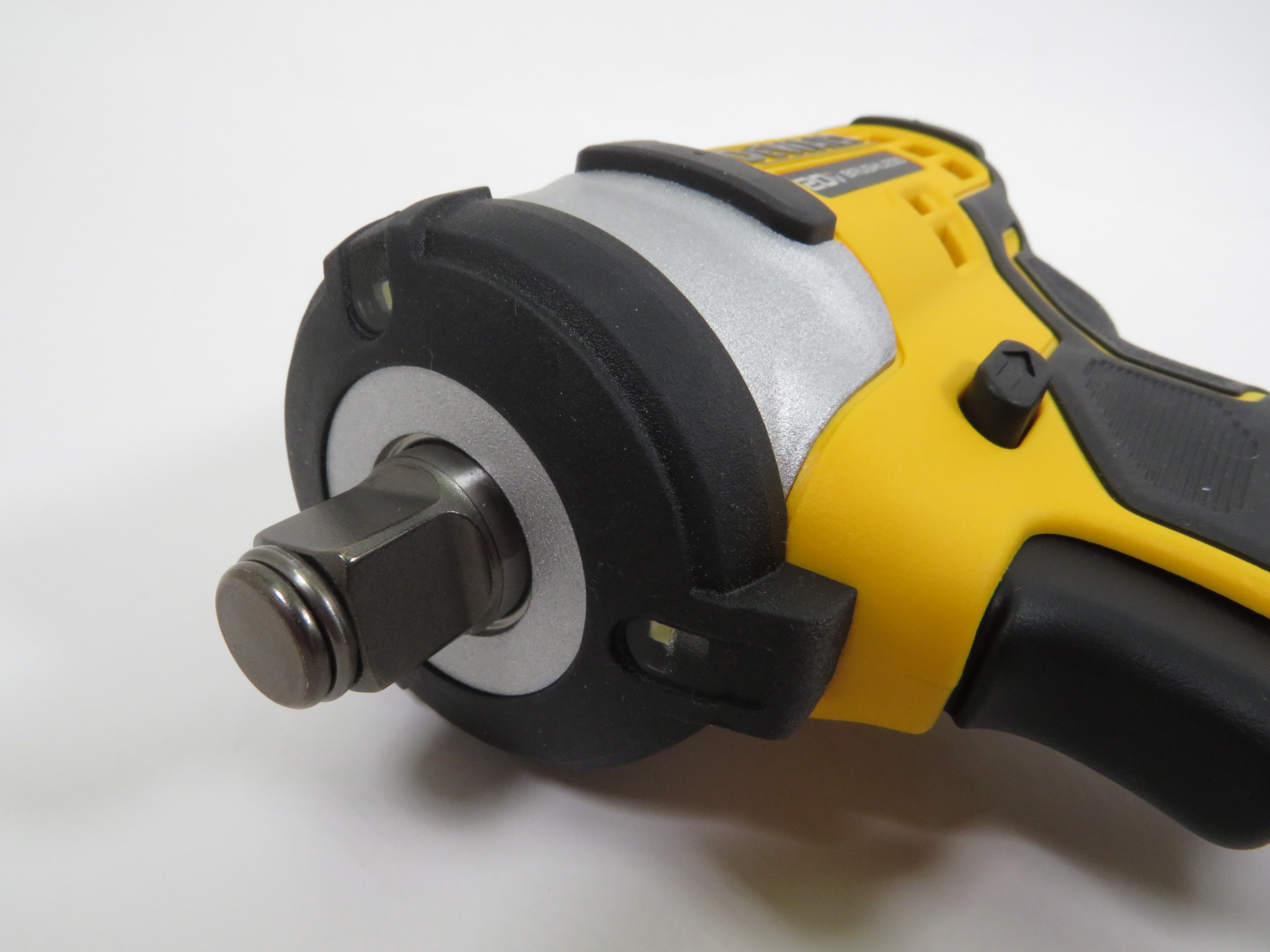 DeWalt DCF911 20V Max 1/2" Brushless Cordless Impact Wrench