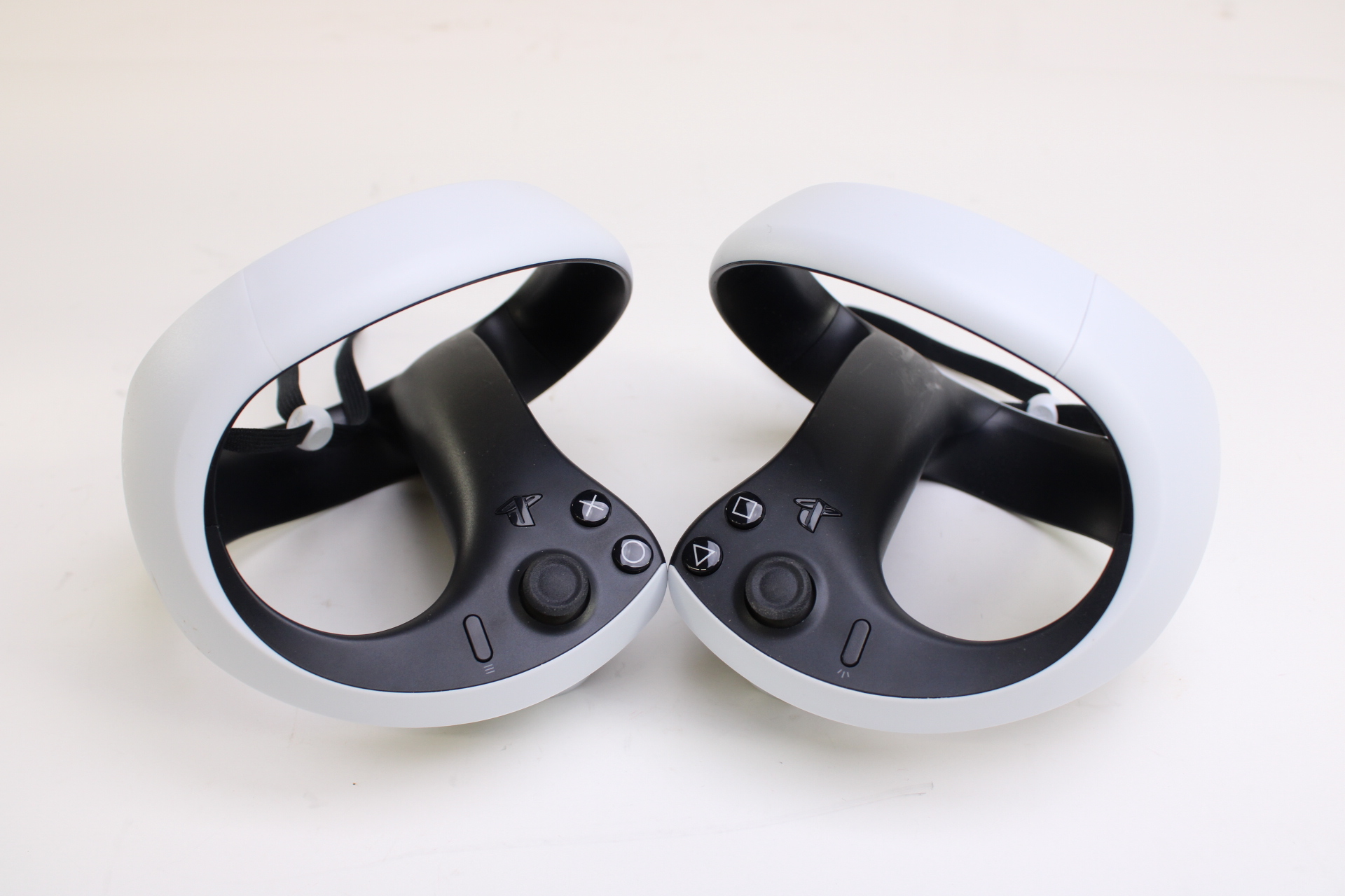 SONY - 【新品アウトレット品】PlayStation VR2 CFIJ-17000 s-l500.jpg